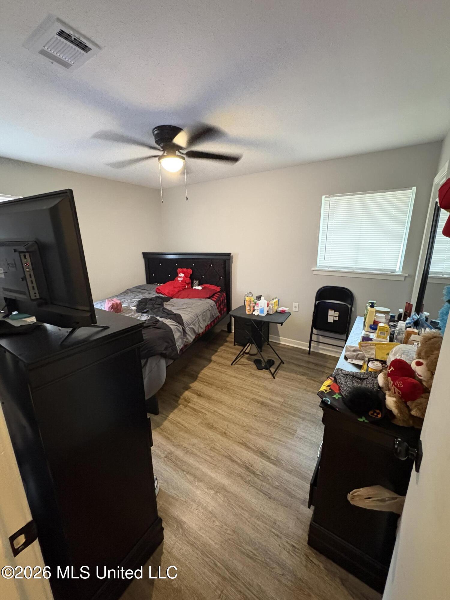 1747 Shady Lane Drive Property Photo 13