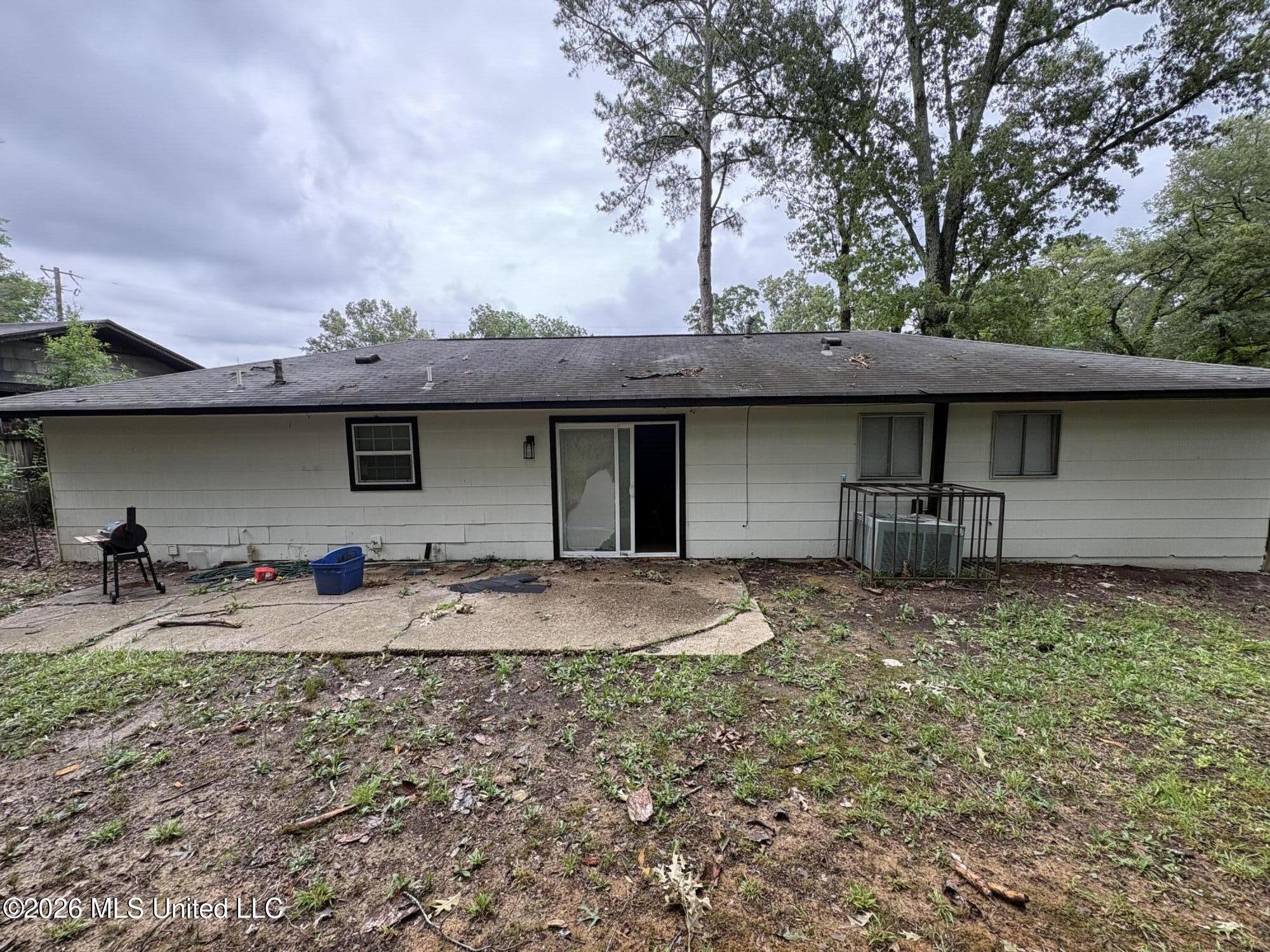 1747 Shady Lane Drive Property Photo 16