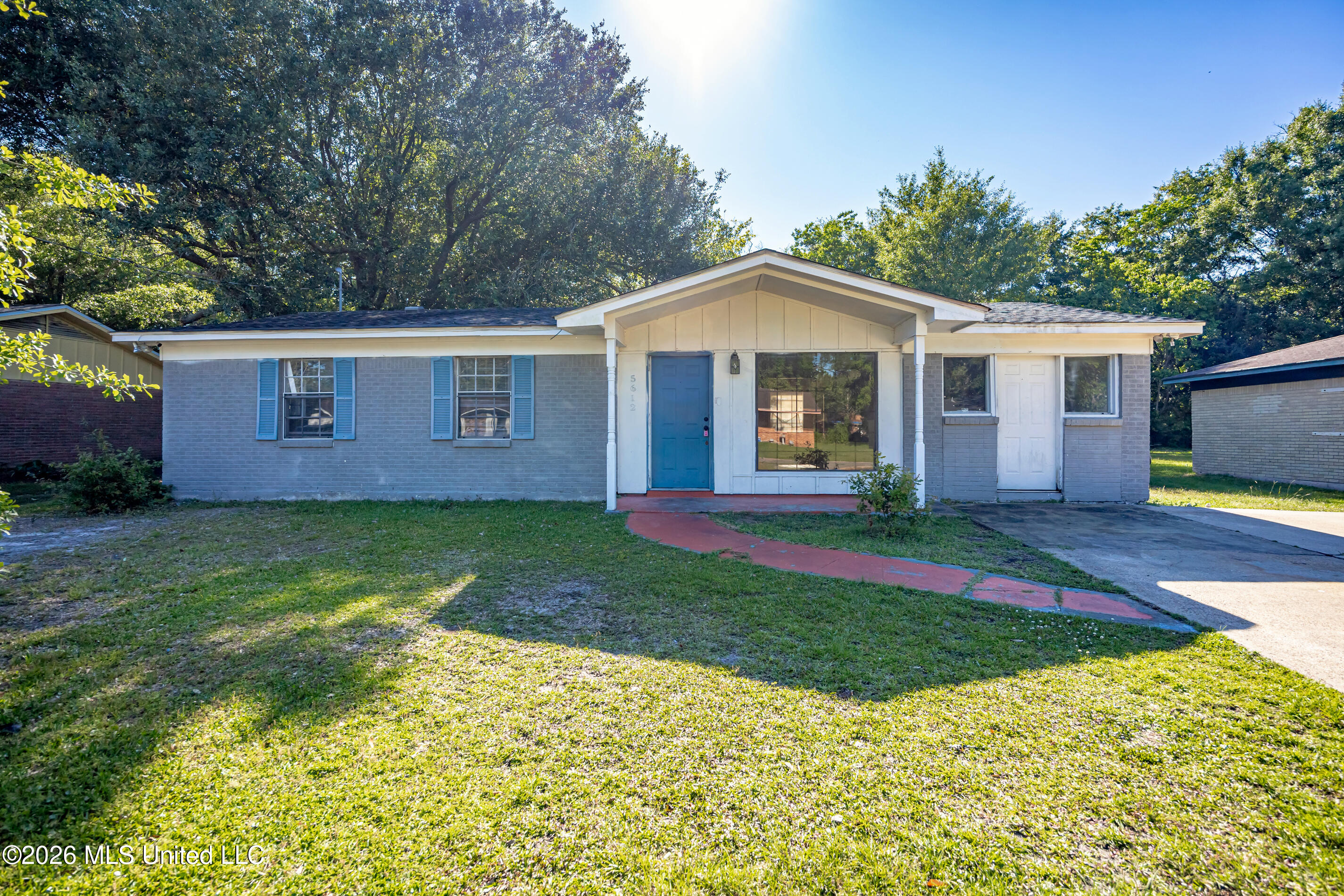 5612 Rose Drive Property Photo 1