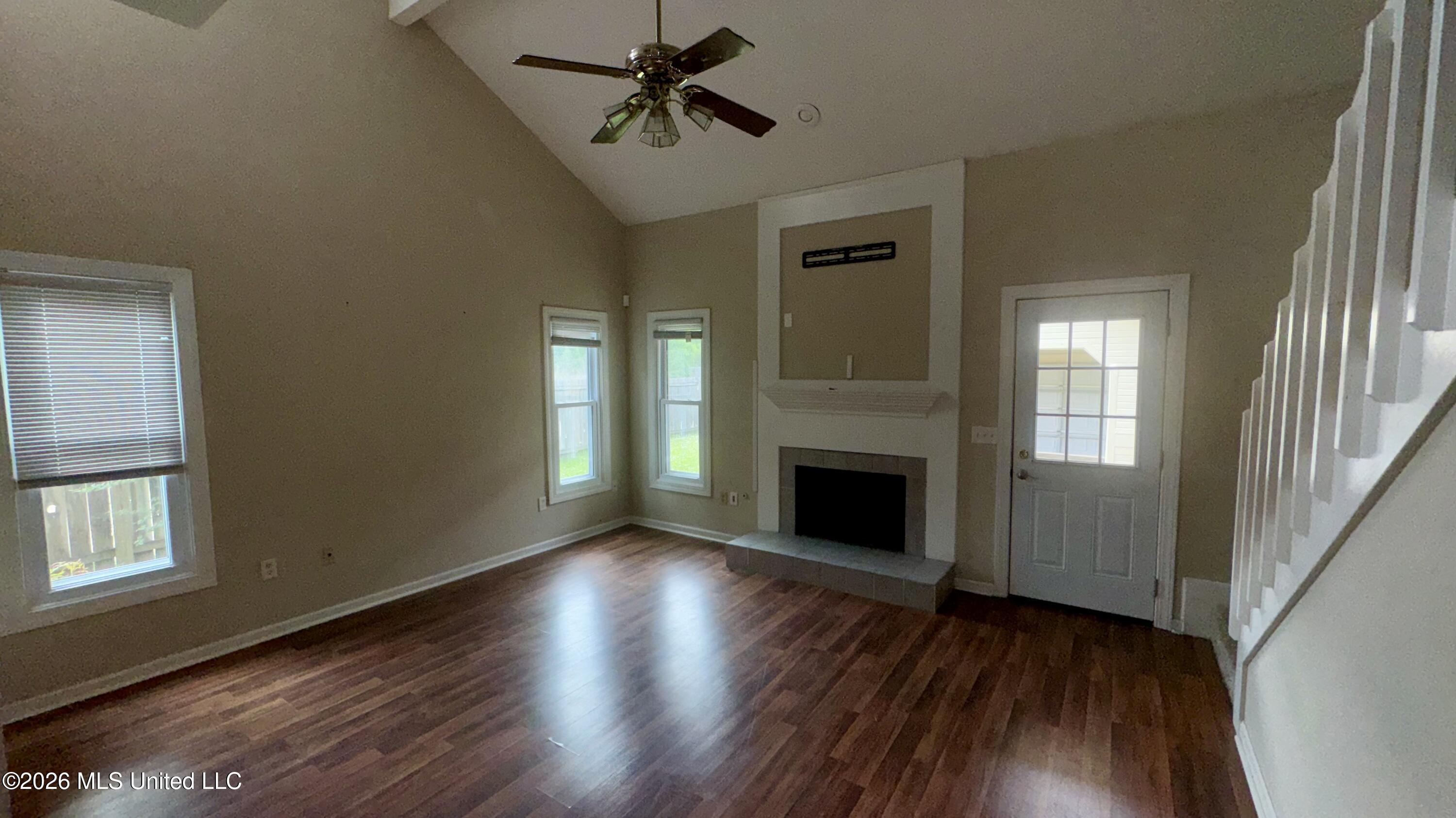 131 N Brighton Drive Property Photo 6
