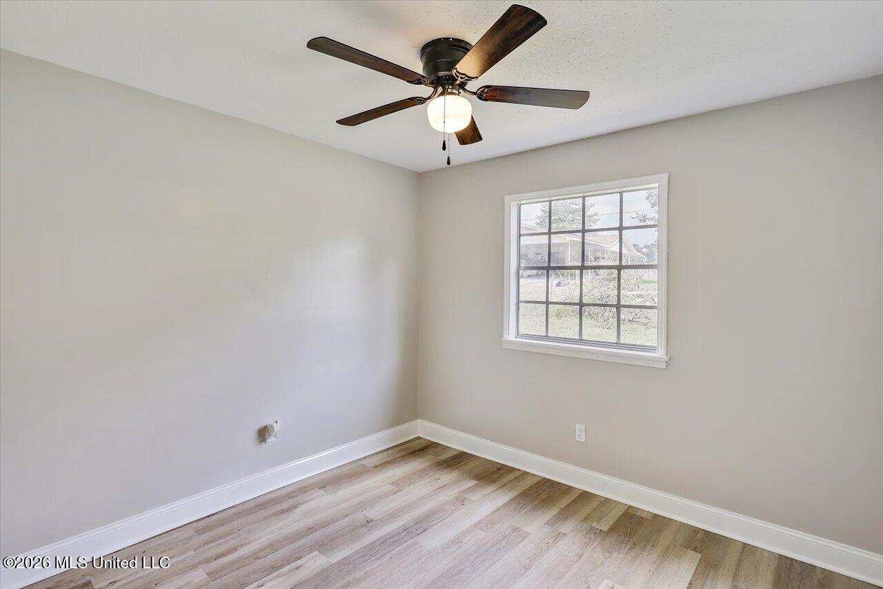 210 N Jadek Drive Property Photo 18