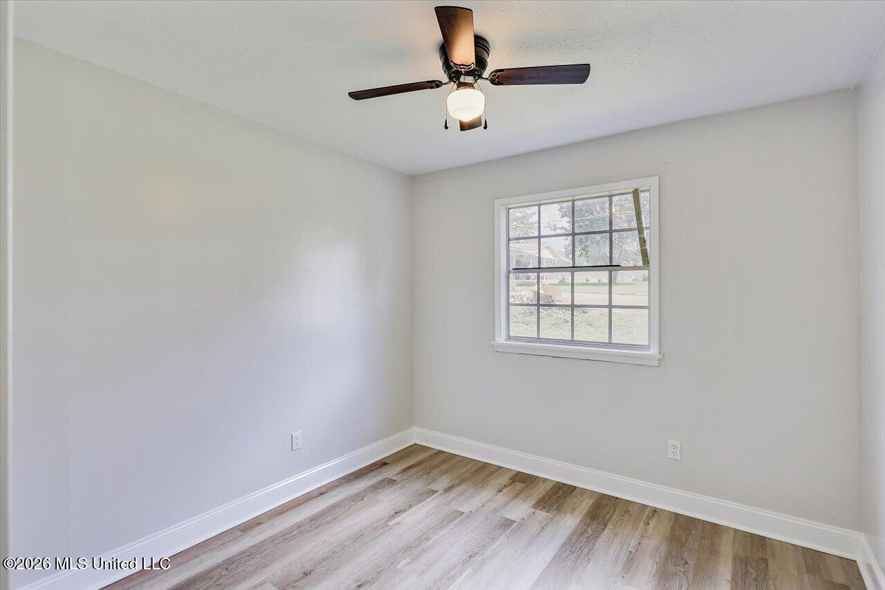 210 N Jadek Drive Property Photo 19