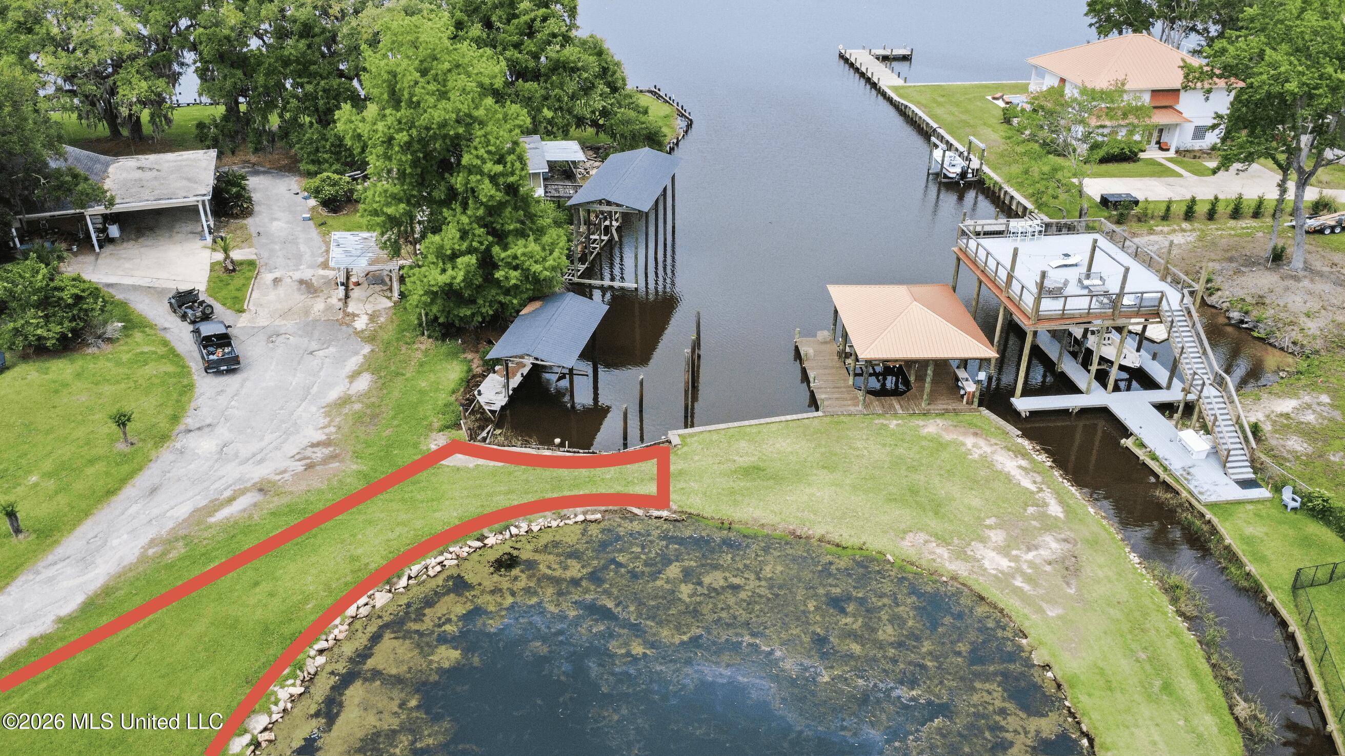 4510 Willow Street Property Photo 4