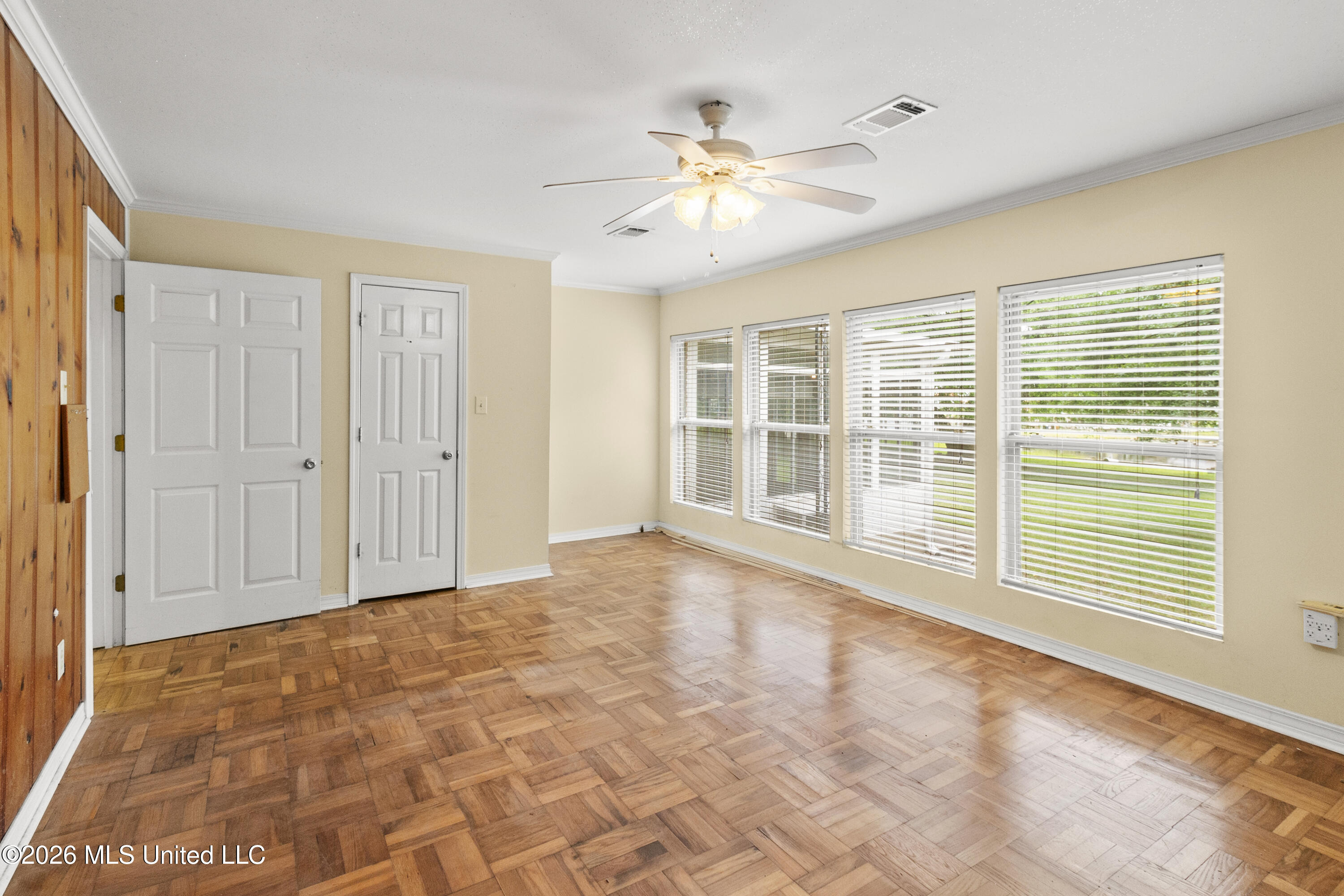 4510 Willow Street Property Photo 24