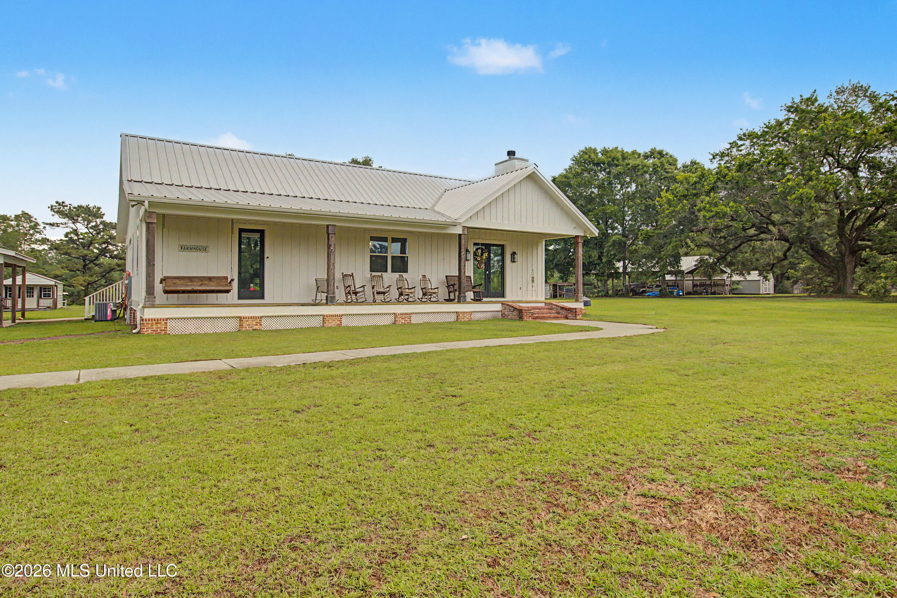 15101 Cable Bridge Road Property Photo 6