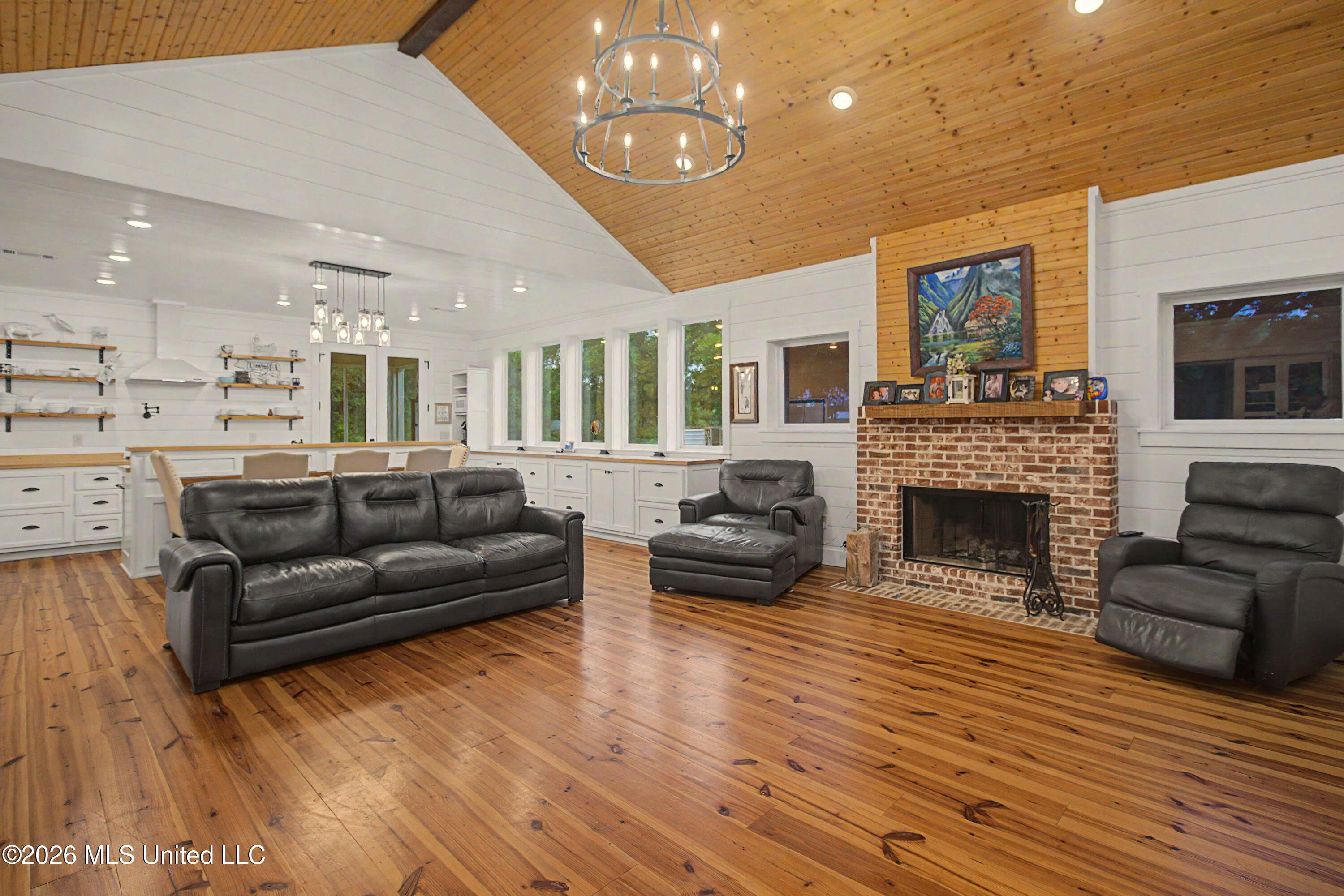 15101 Cable Bridge Road Property Photo 9