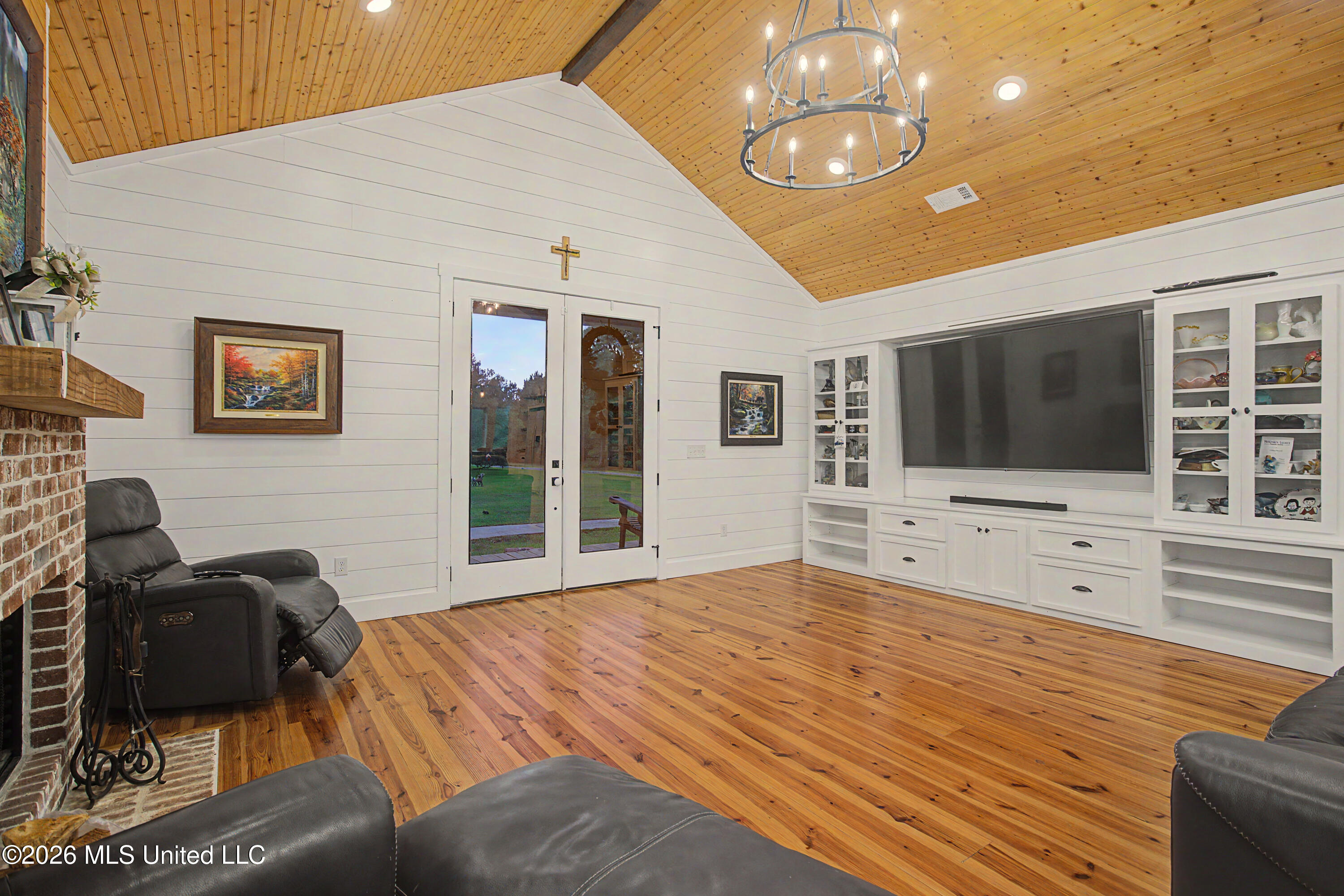 15101 Cable Bridge Road Property Photo 11