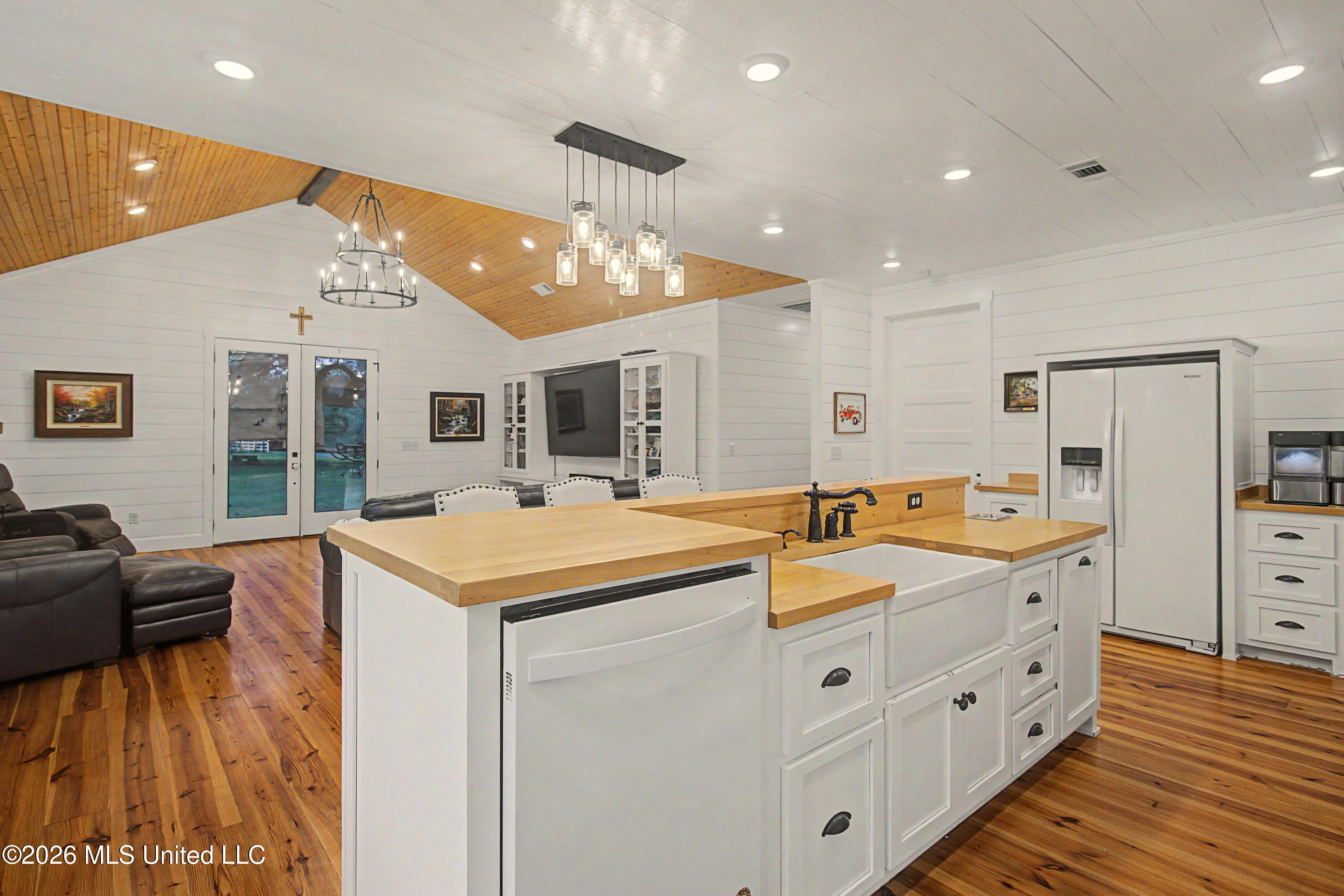 15101 Cable Bridge Road Property Photo 16