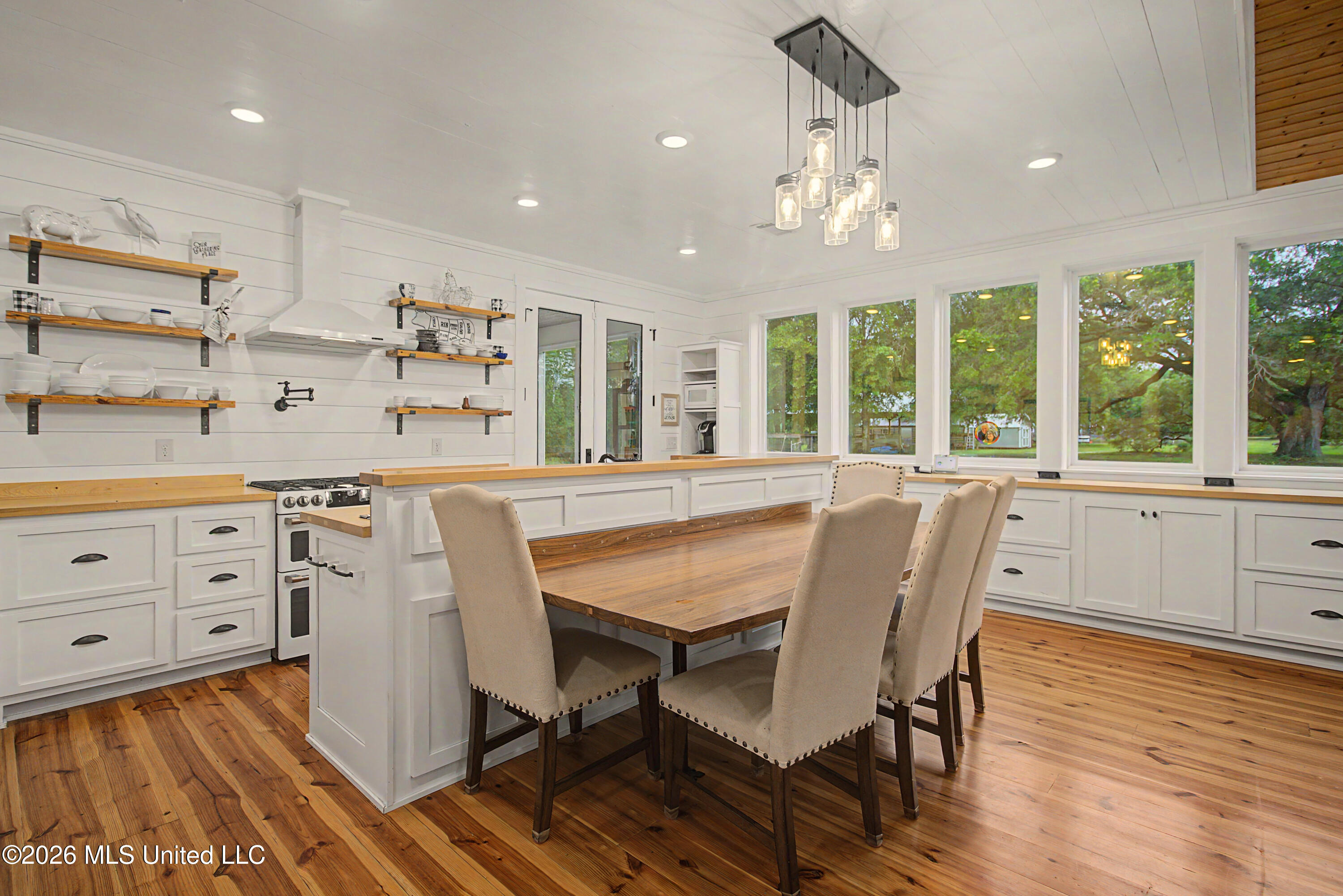 15101 Cable Bridge Road Property Photo 58