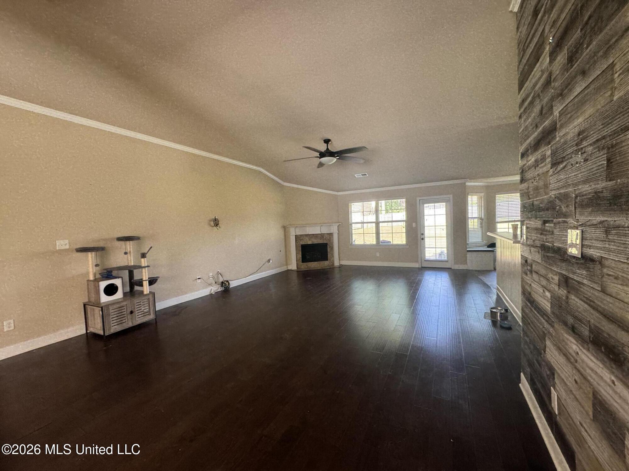 5212 Weathers Drive Property Photo 8