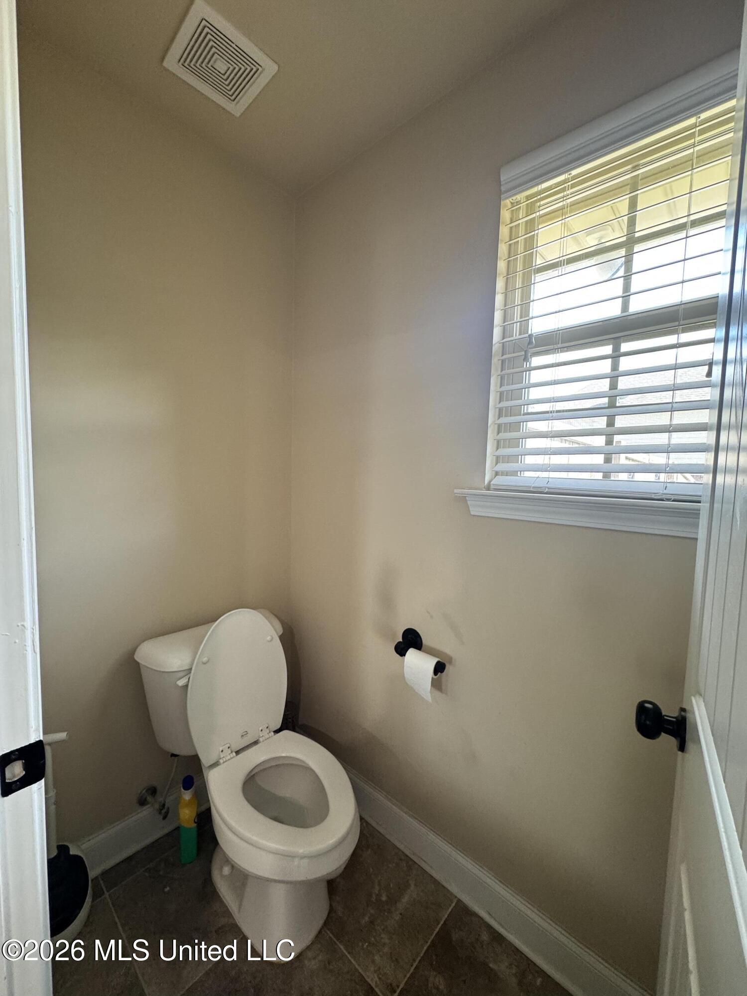 5212 Weathers Drive Property Photo 13