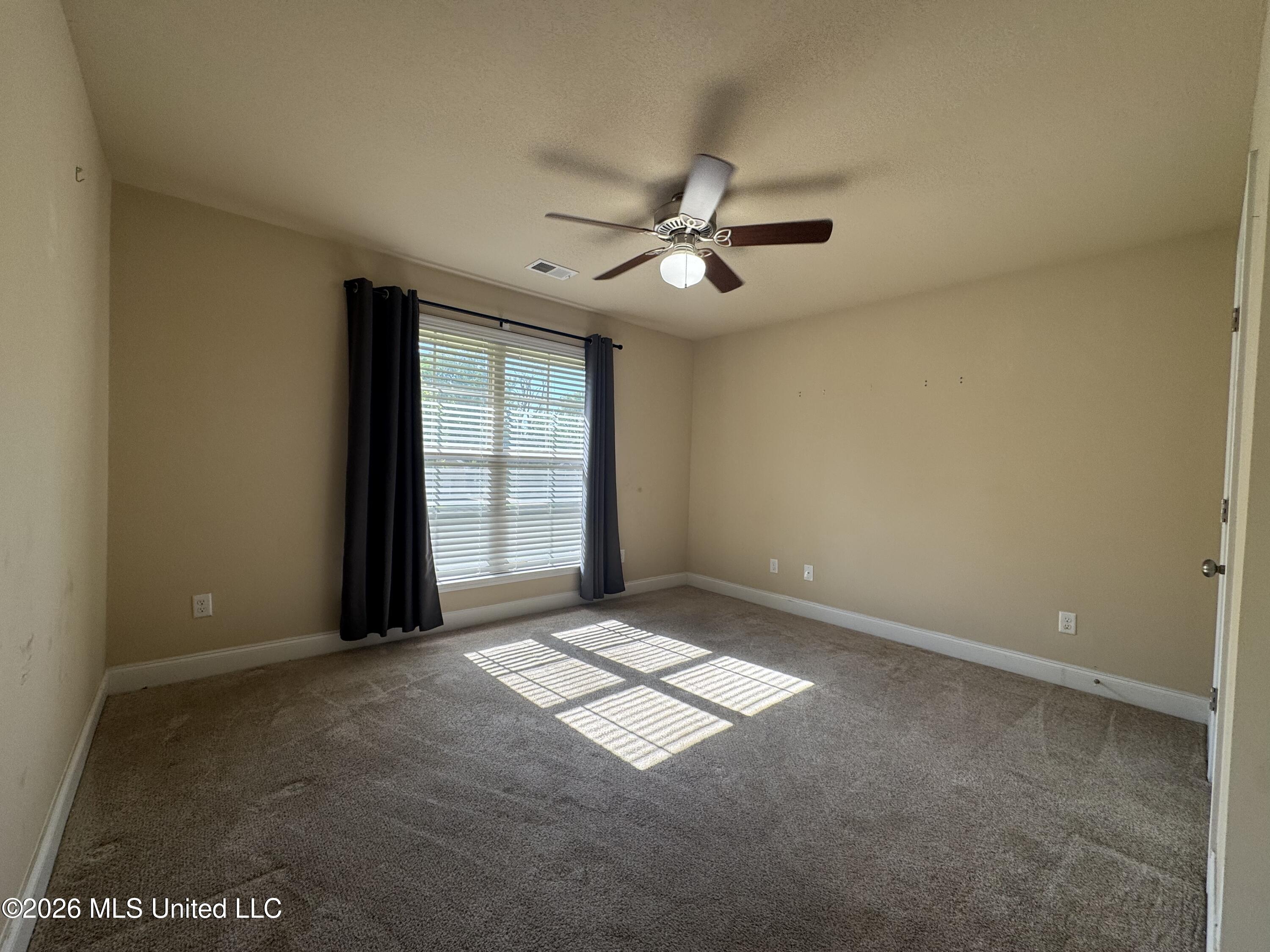 5212 Weathers Drive Property Photo 17