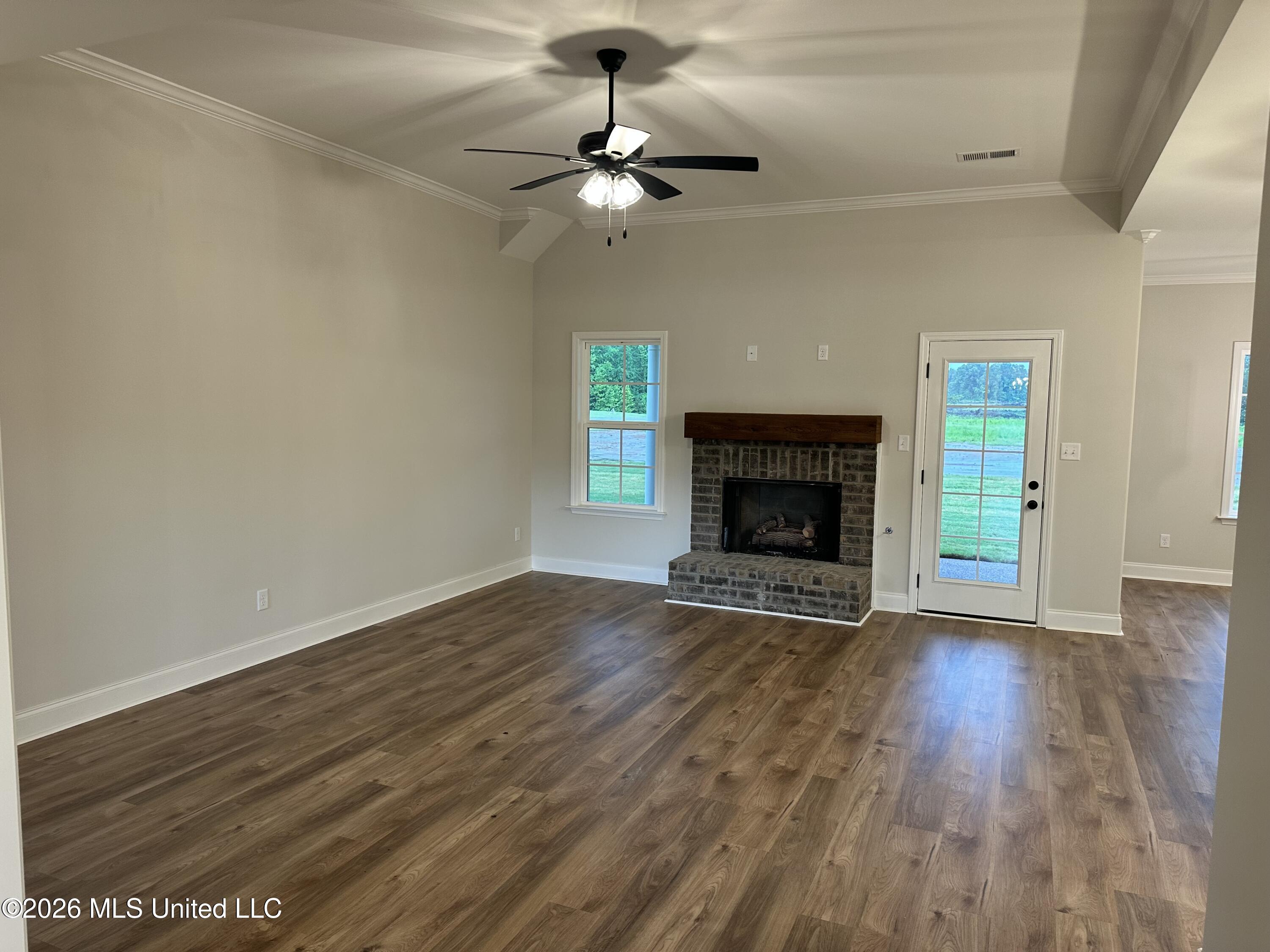 5405 Hazelwood Drive Property Photo 5