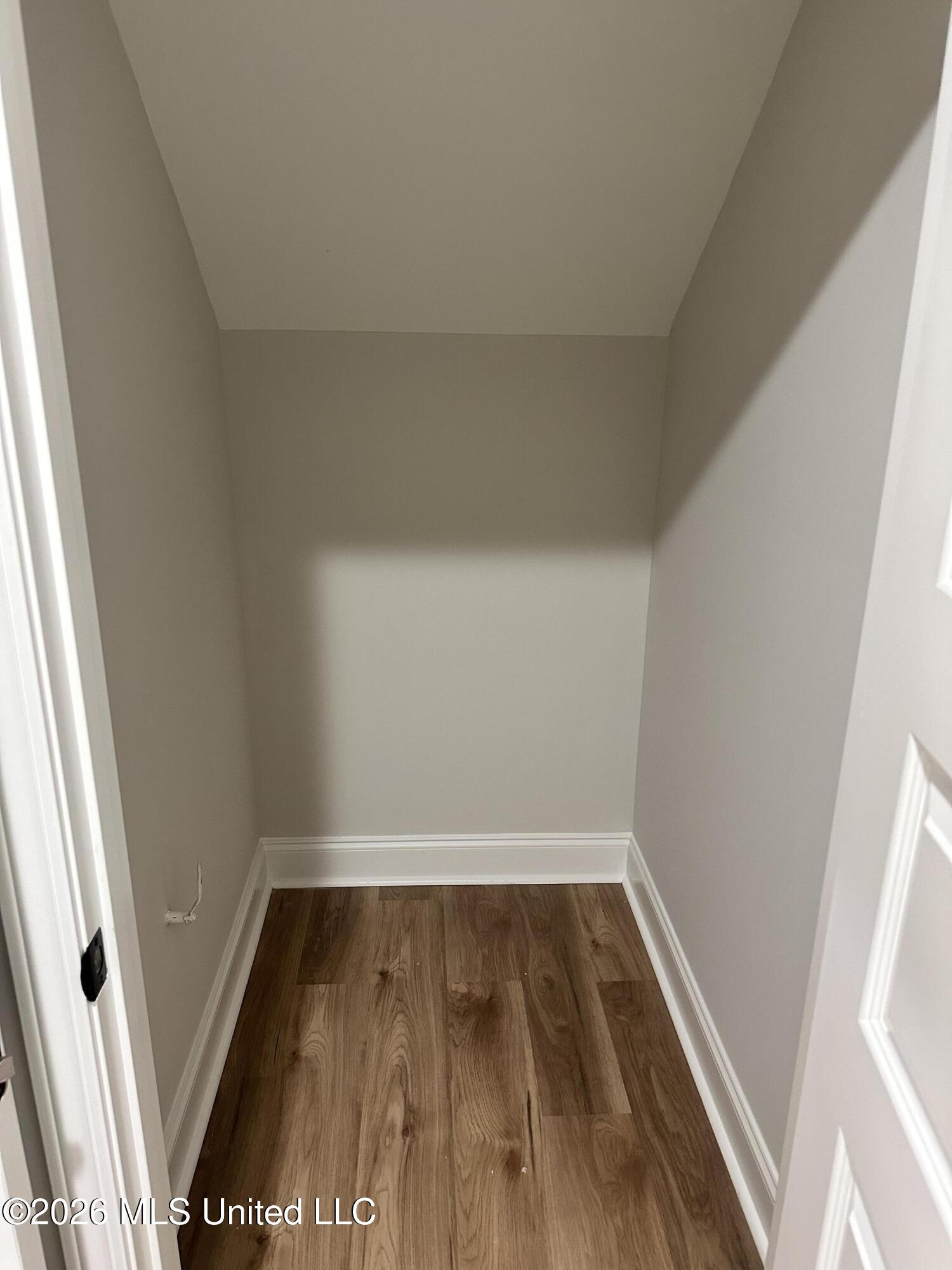 5405 Hazelwood Drive Property Photo 25