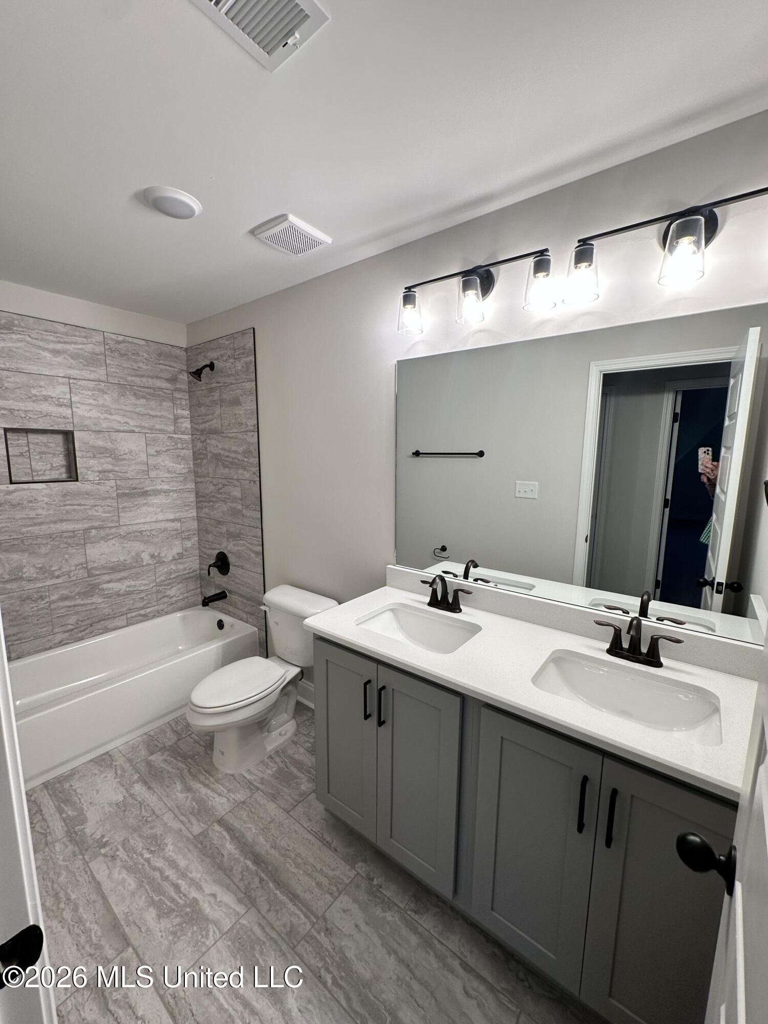 5405 Hazelwood Drive Property Photo 31