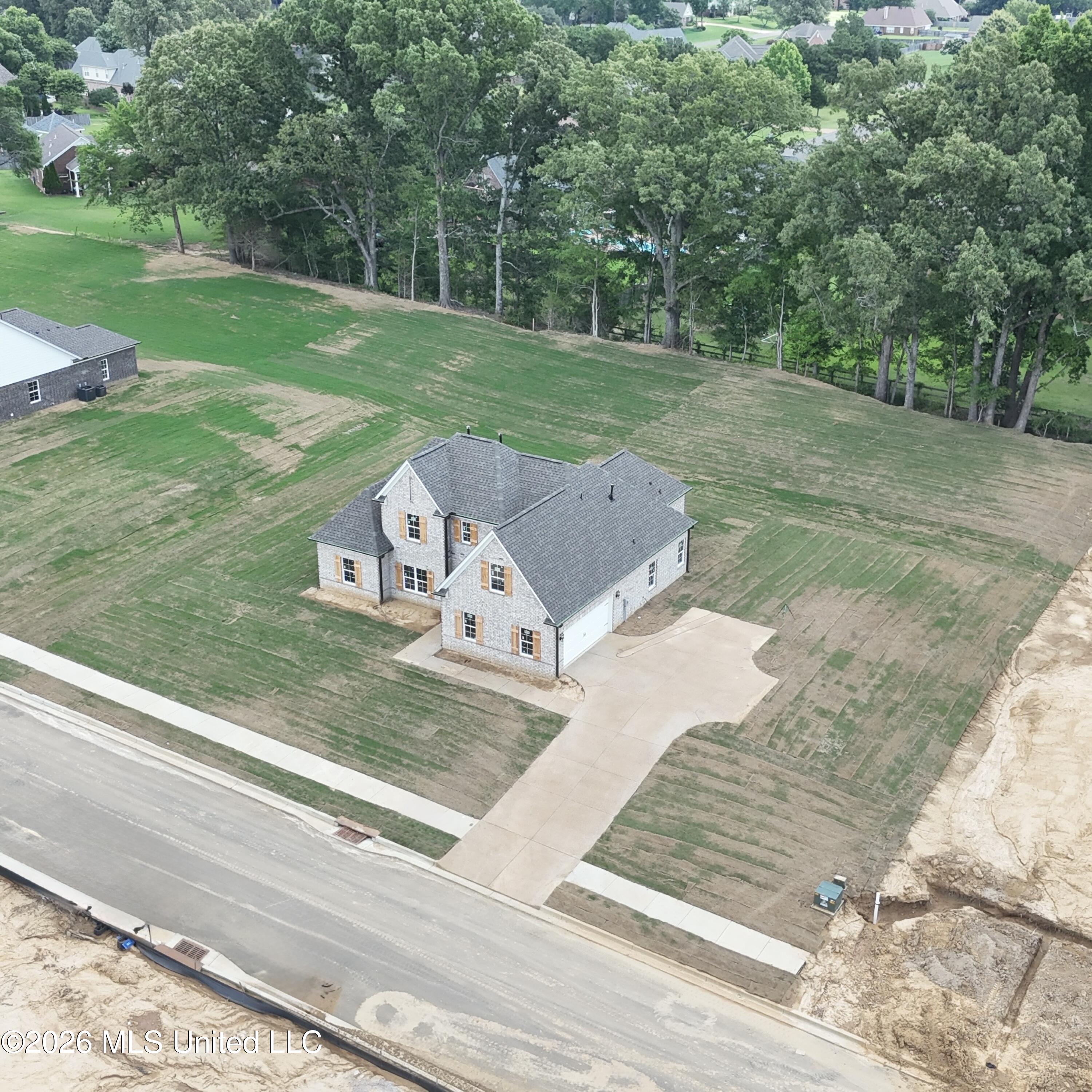 5604 Shiloh Lane Property Photo 4