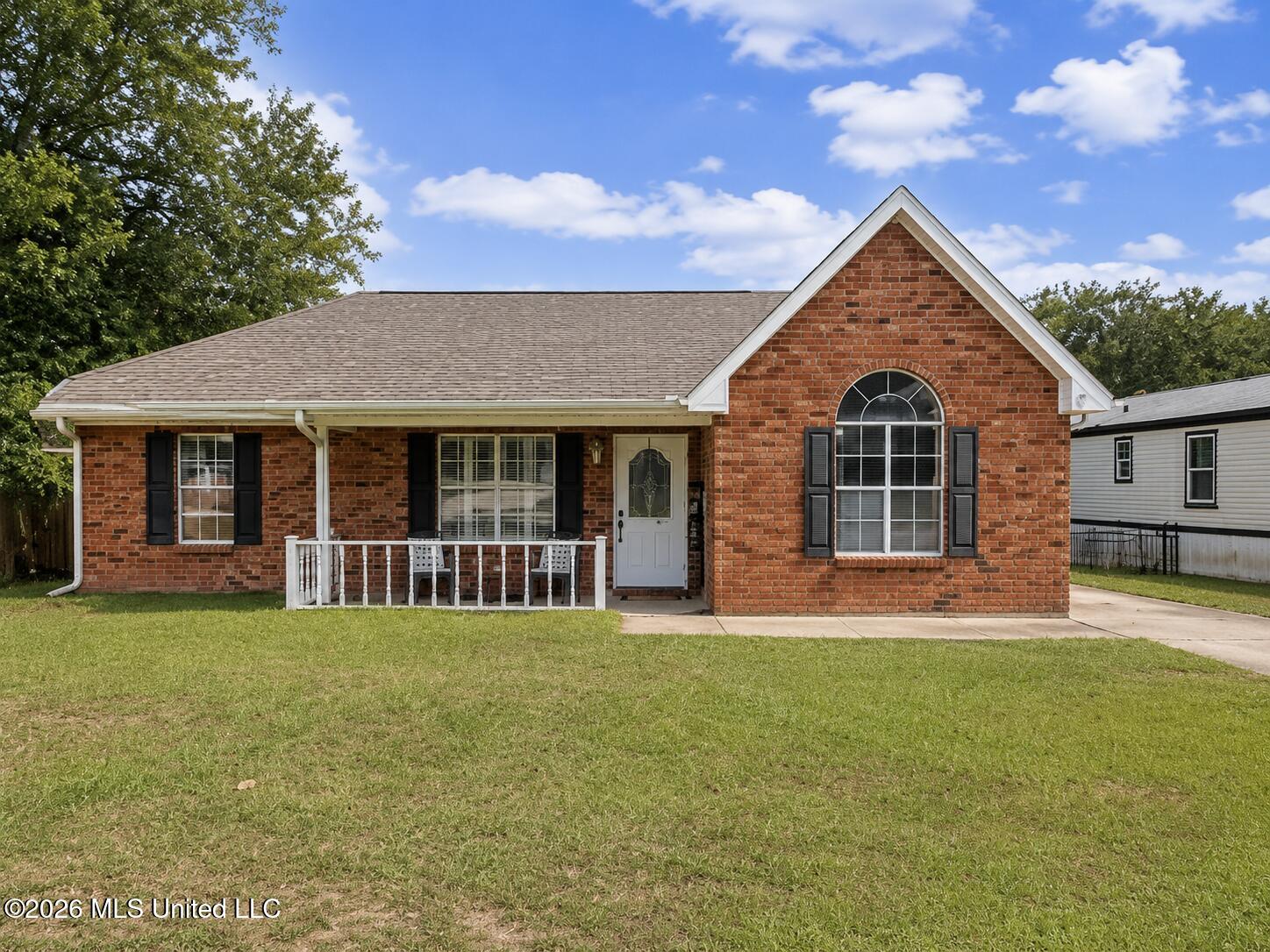 10757 Linohau Way Property Photo 1