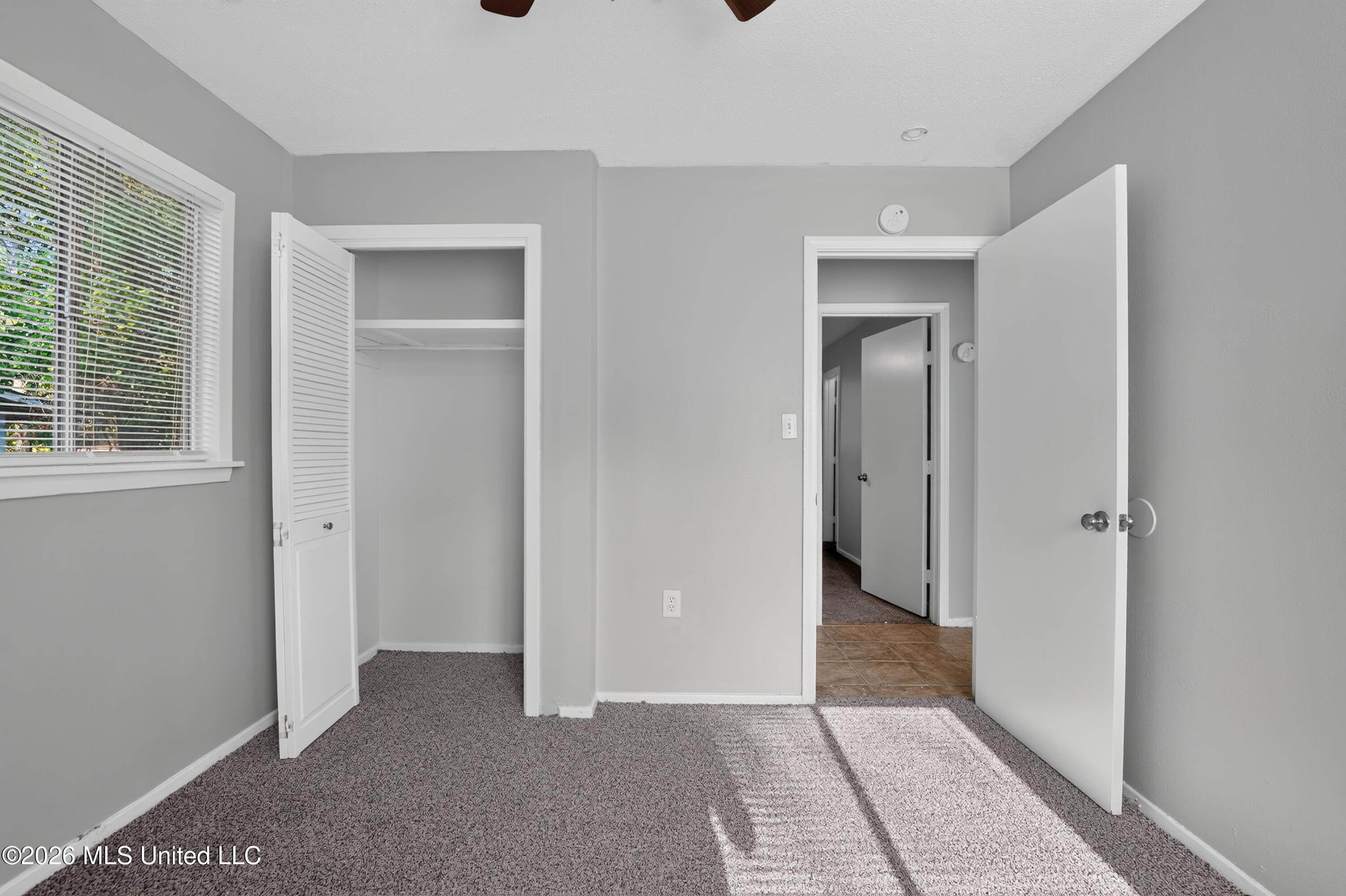 349 Queen Isabella Property Photo 20
