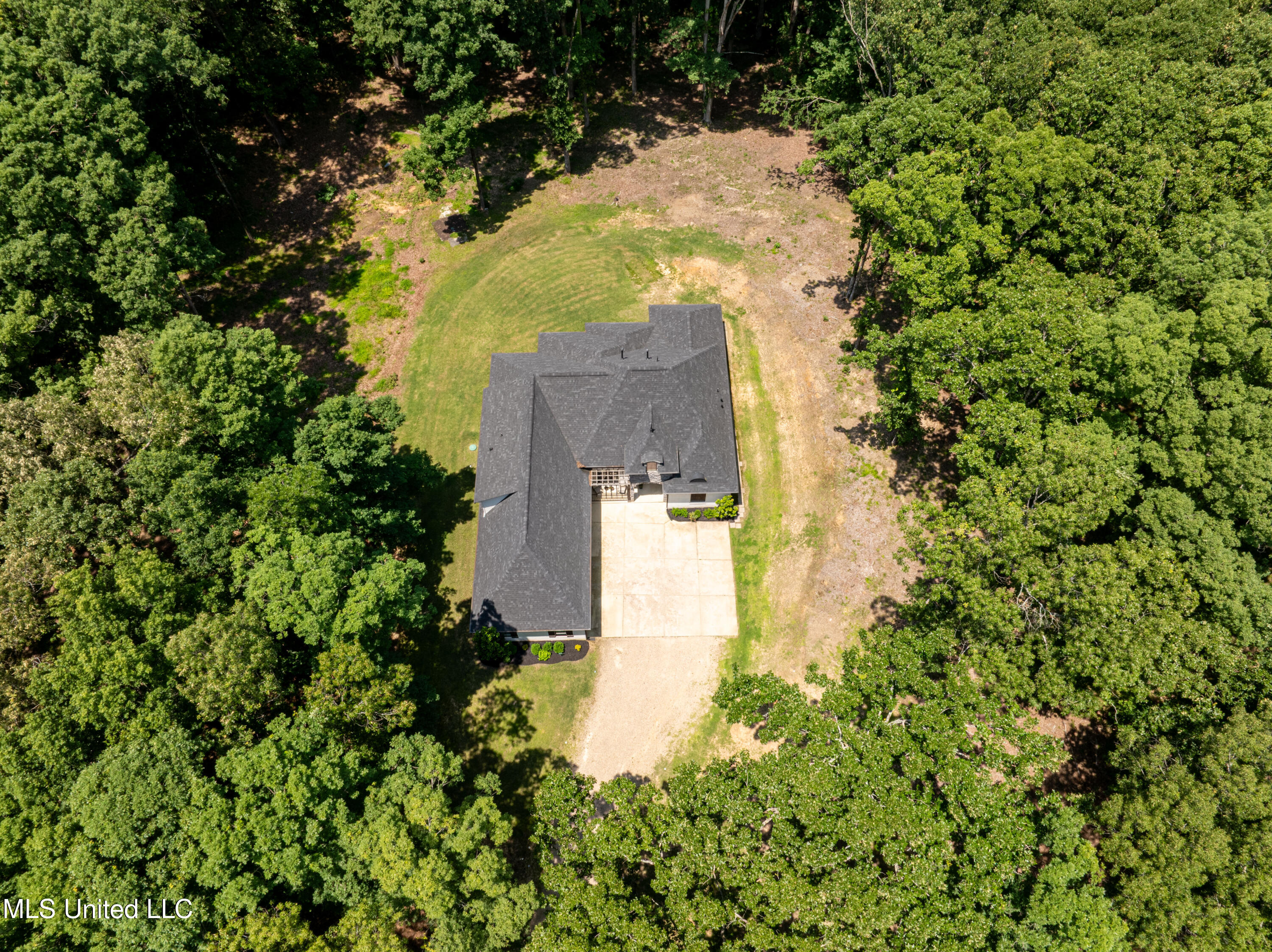 5205 Polk Lane Property Photo 8