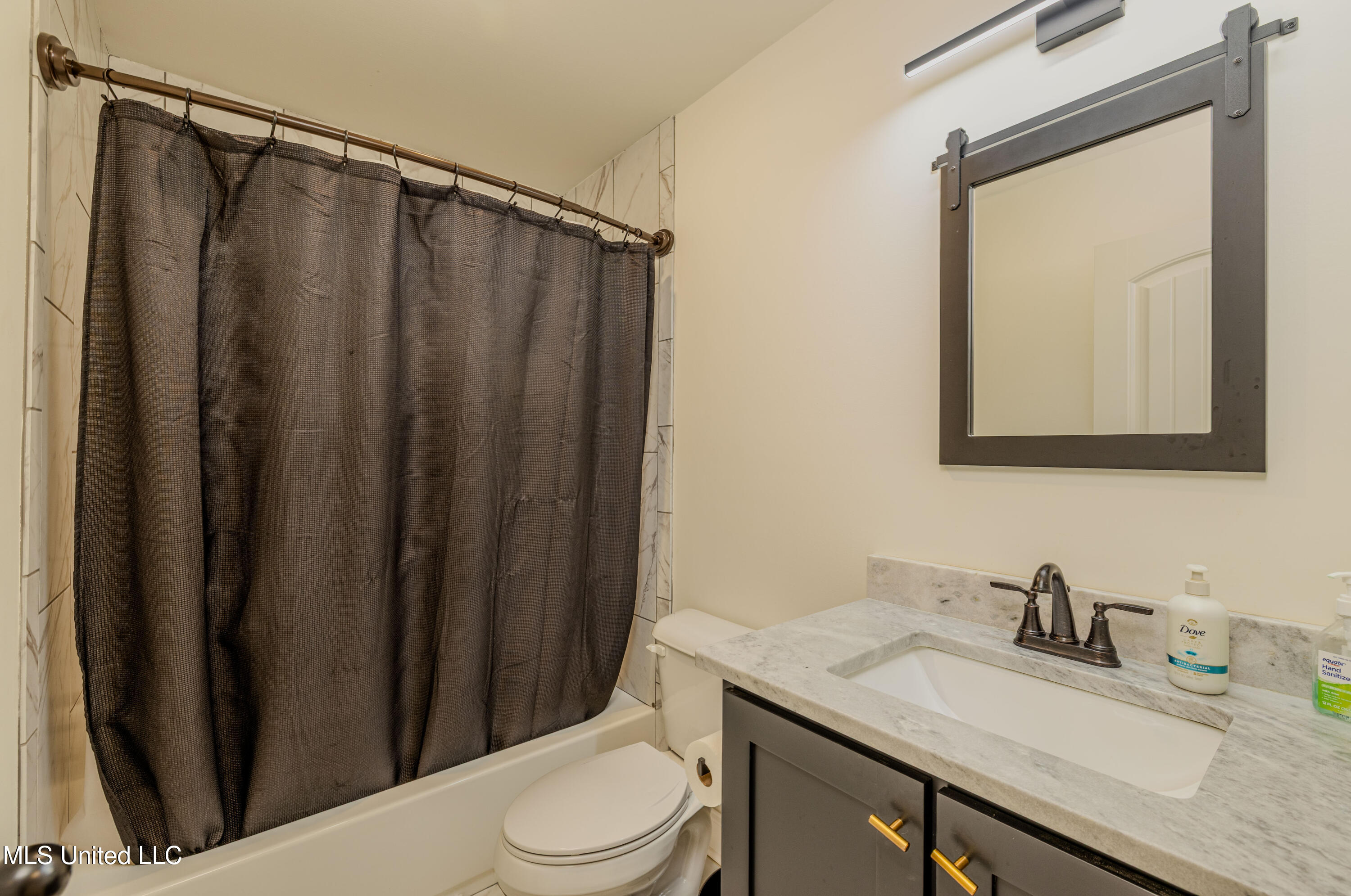 5205 Polk Lane Property Photo 23
