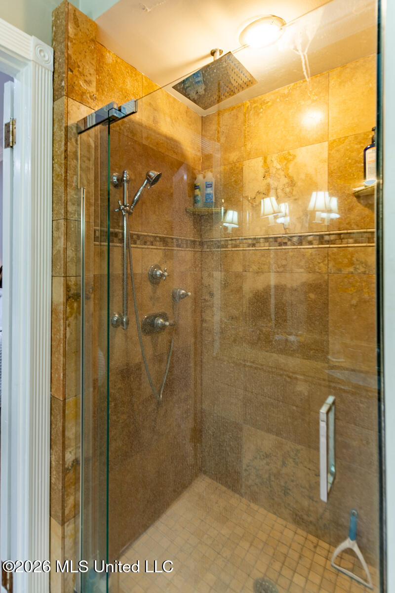 14 Marshall Road Property Photo 27
