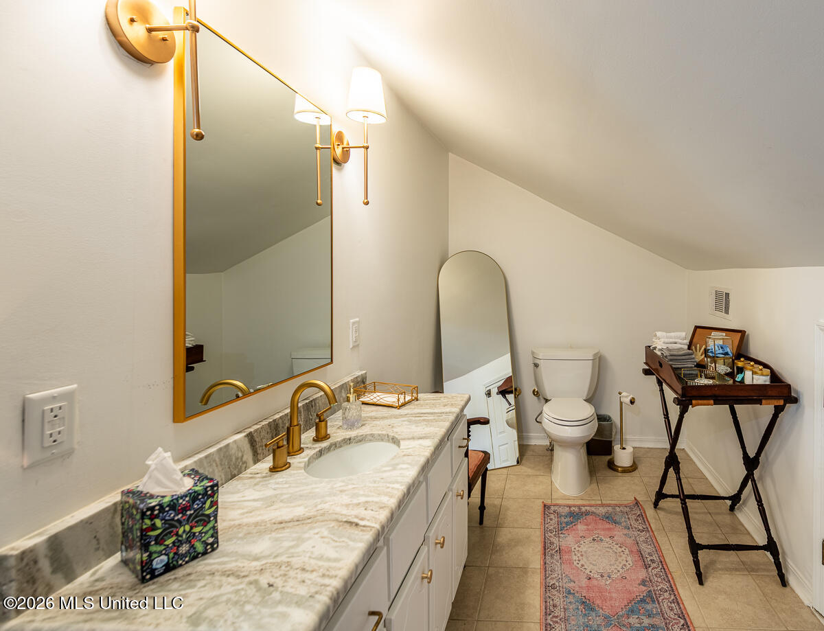 14 Marshall Road Property Photo 46