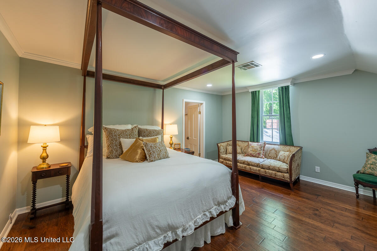 14 Marshall Road Property Photo 50
