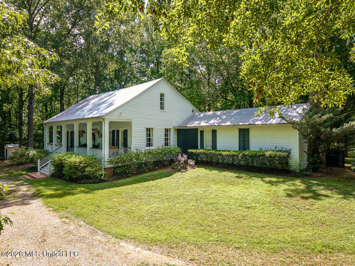 14 Marshall Road Property Photo 66