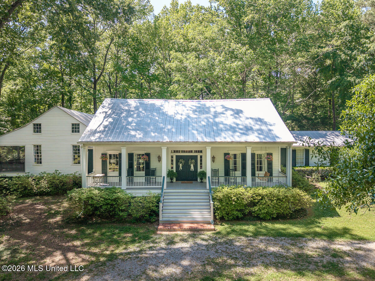 14 Marshall Road Property Photo 79