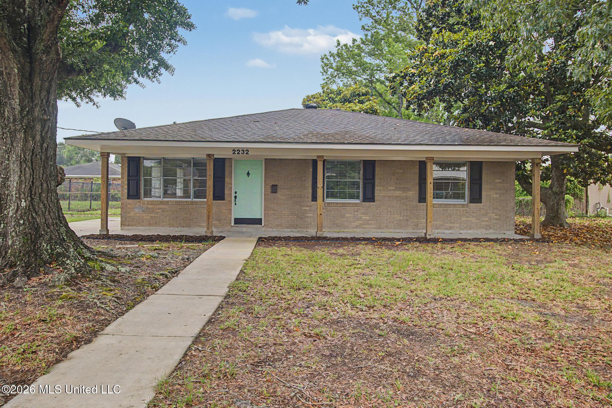 2232 Taylor Boulevard Property Photo 1