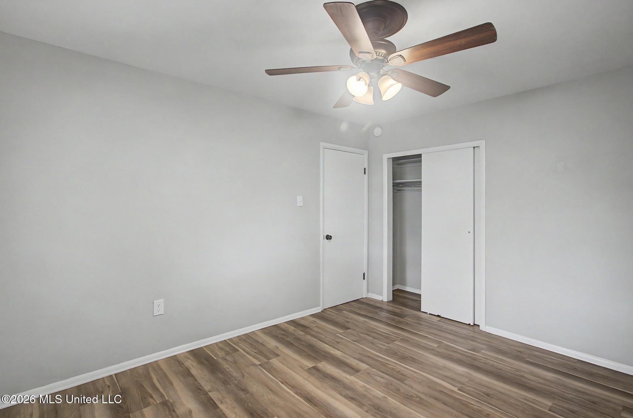 2232 Taylor Boulevard Property Photo 13