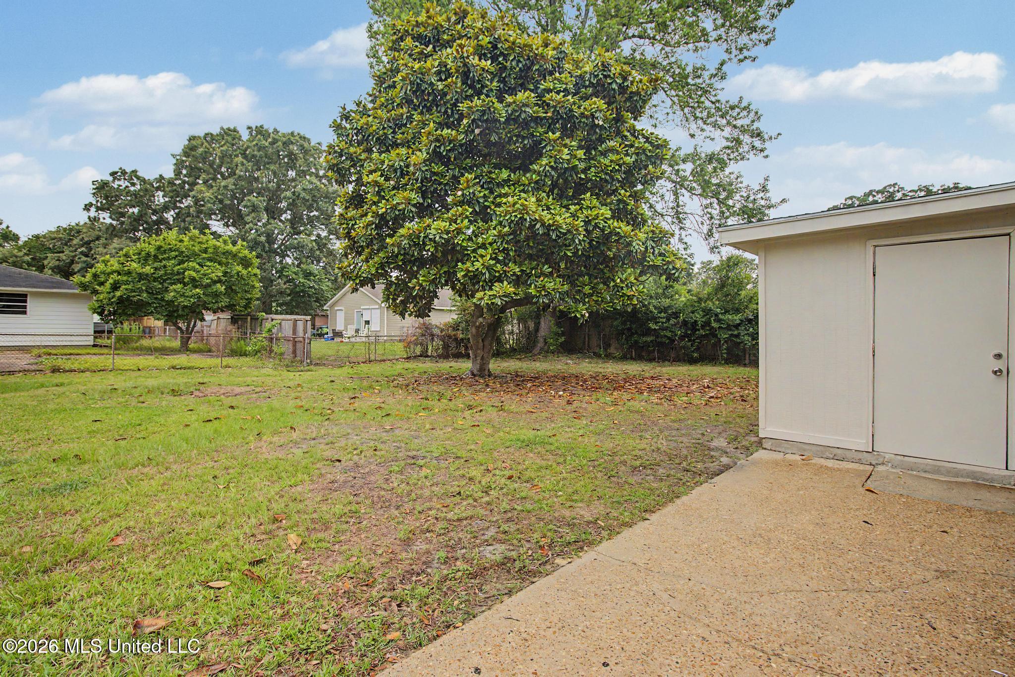 2232 Taylor Boulevard Property Photo 15
