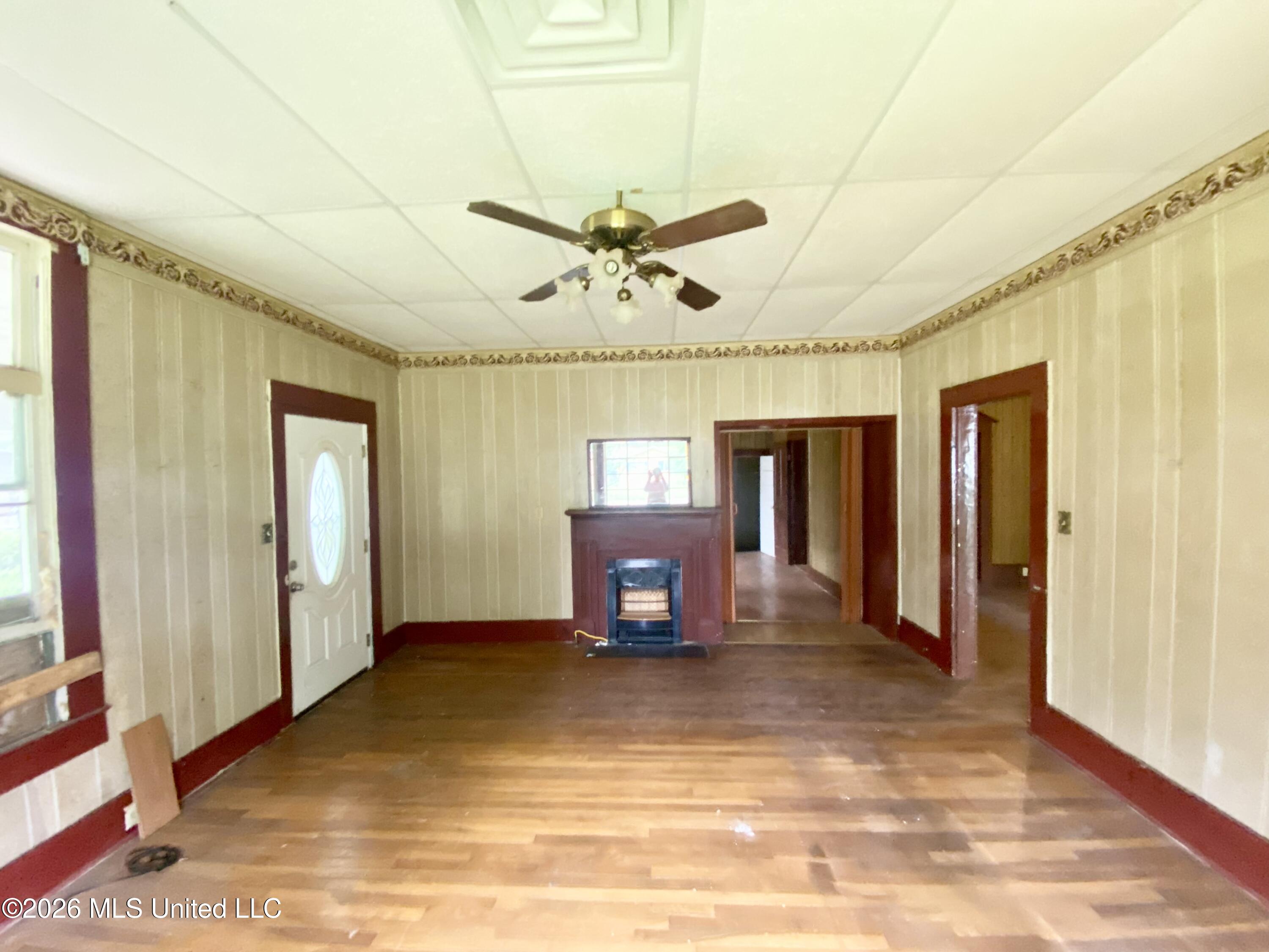 348 S Extension Street Property Photo 4