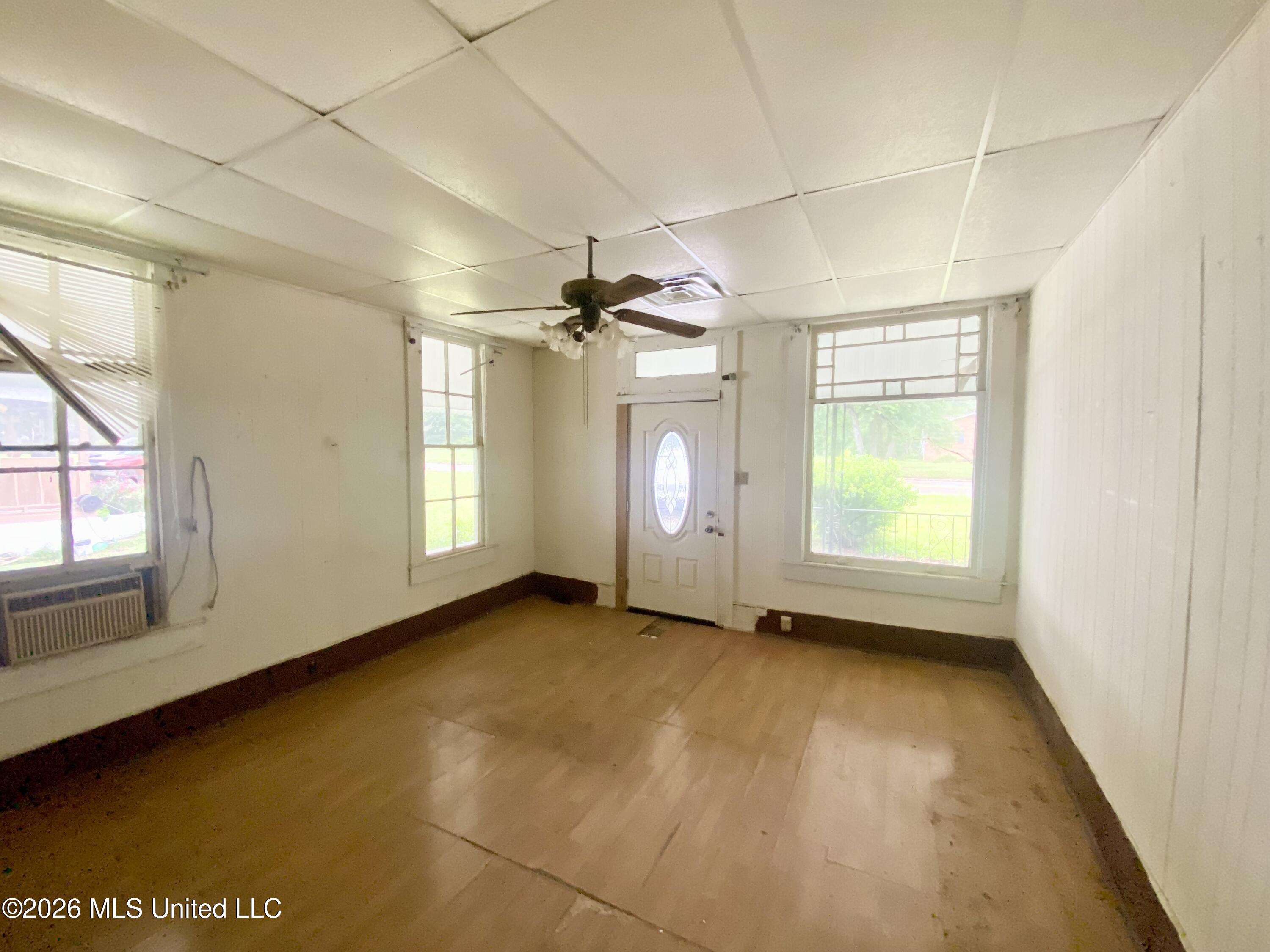 348 S Extension Street Property Photo 6