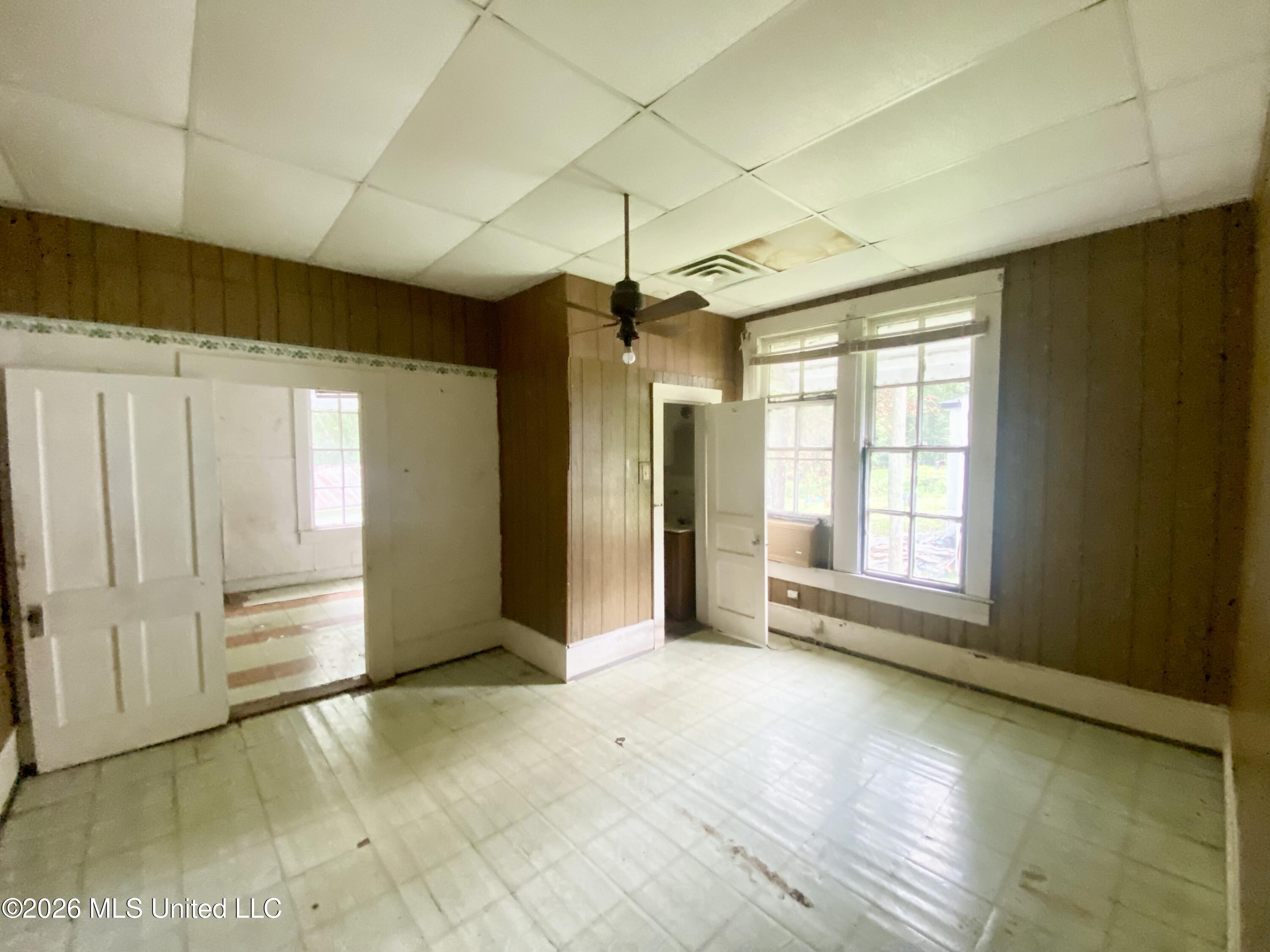 348 S Extension Street Property Photo 14