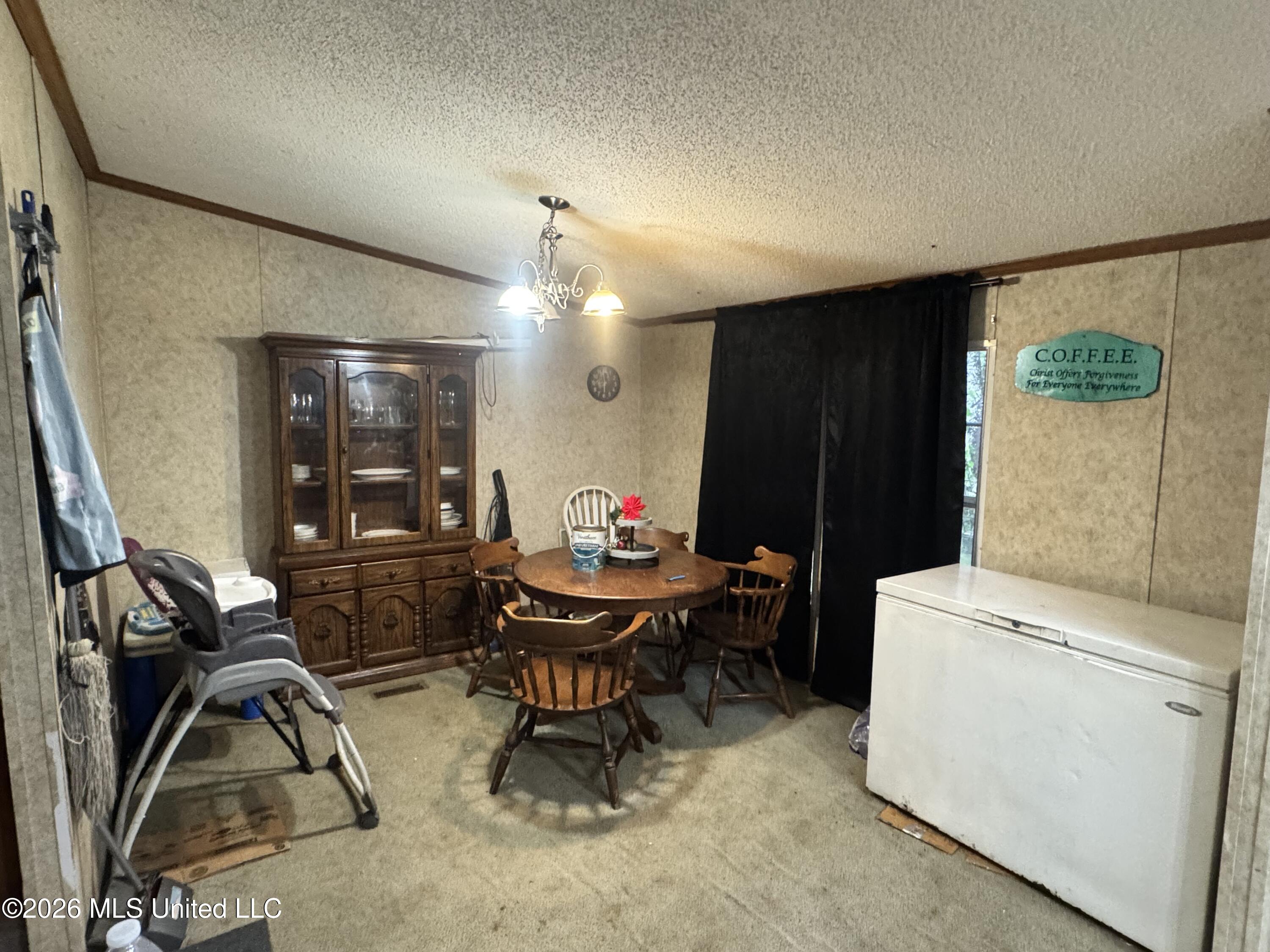 22440 Armes Road Property Photo 6