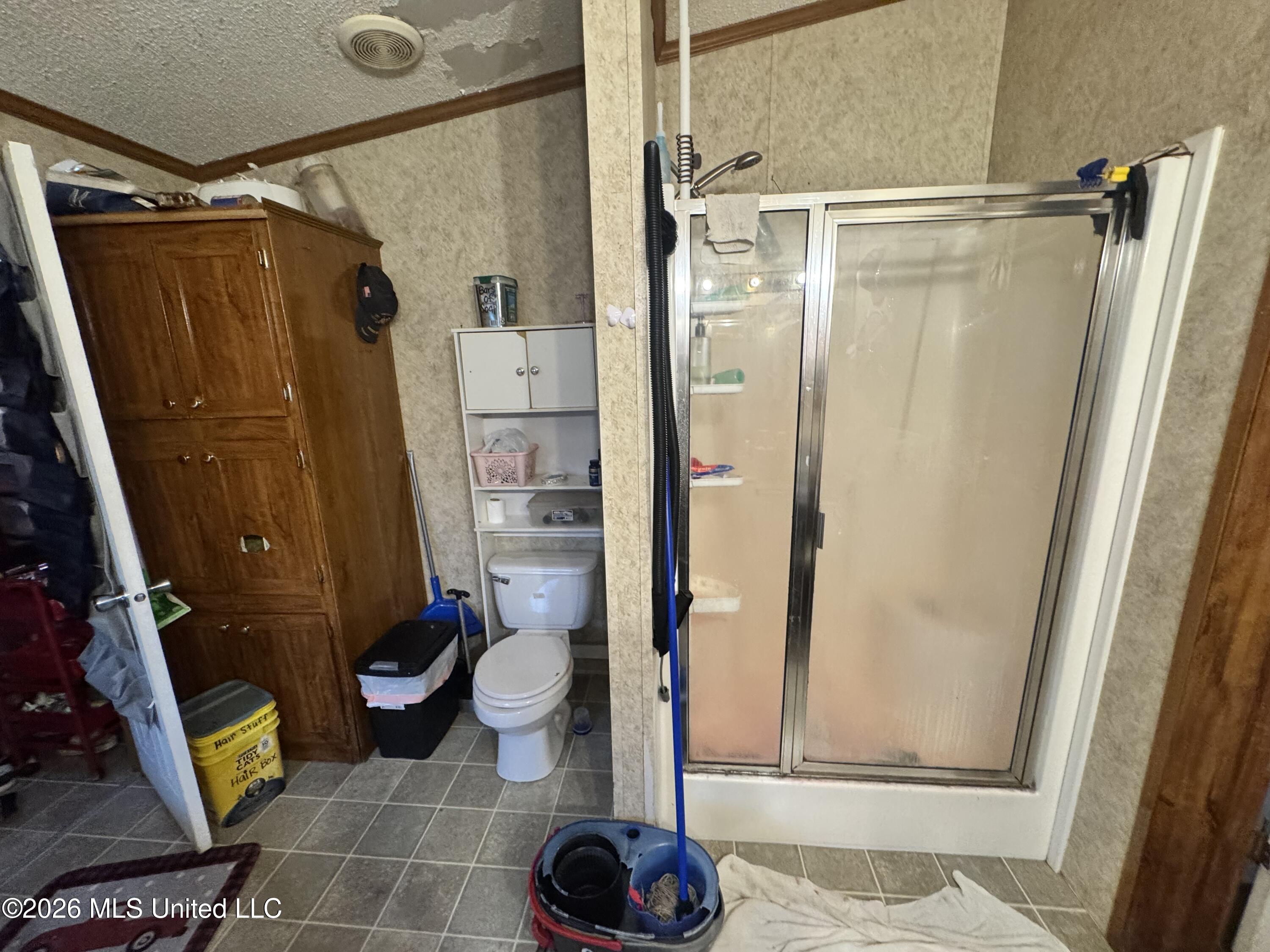 22440 Armes Road Property Photo 9