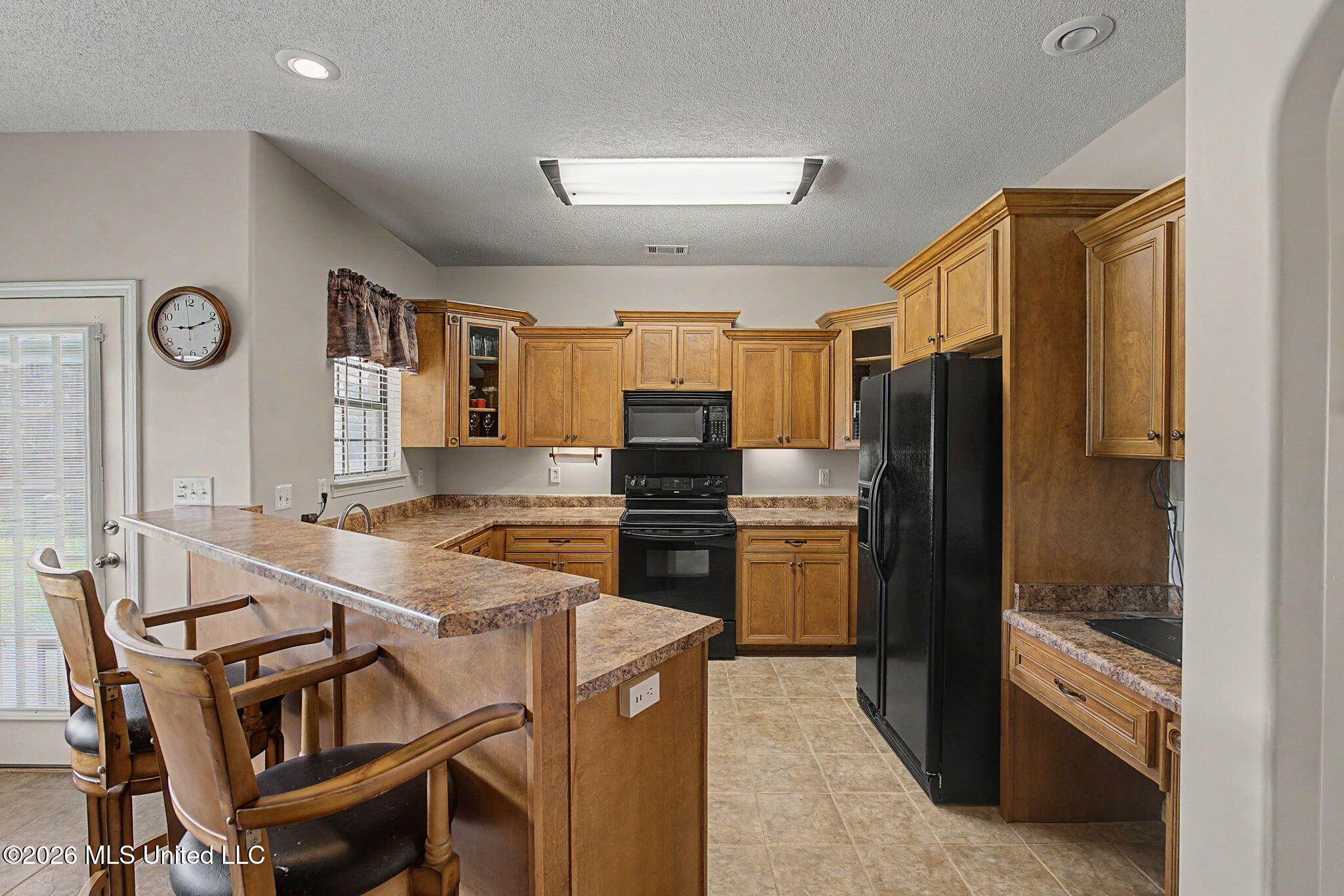 932 Gates Street Property Photo 16