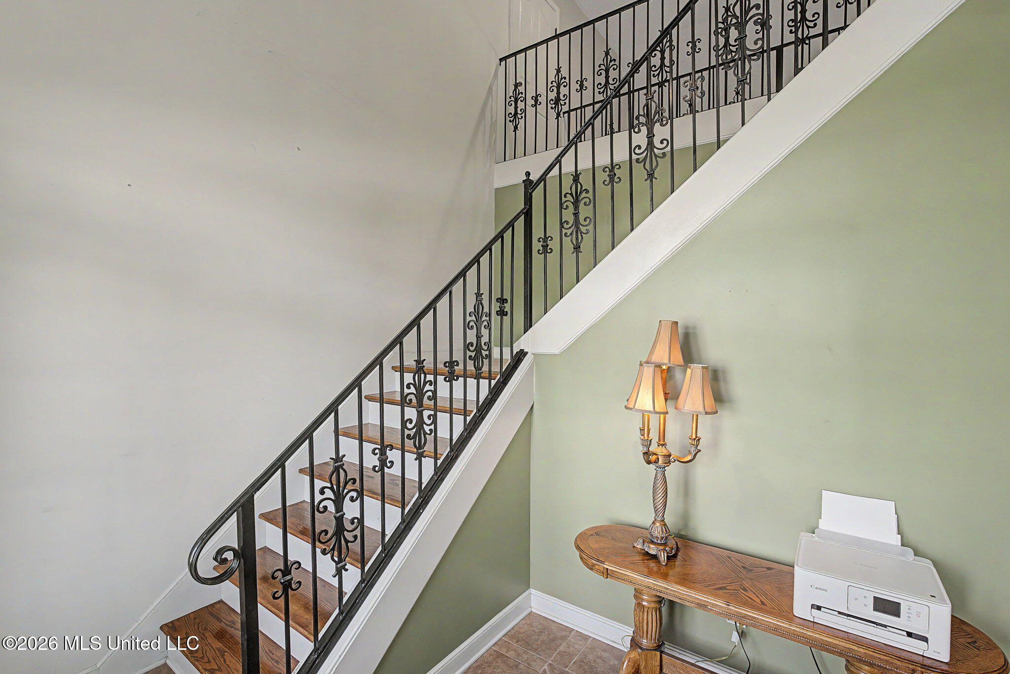 932 Gates Street Property Photo 29