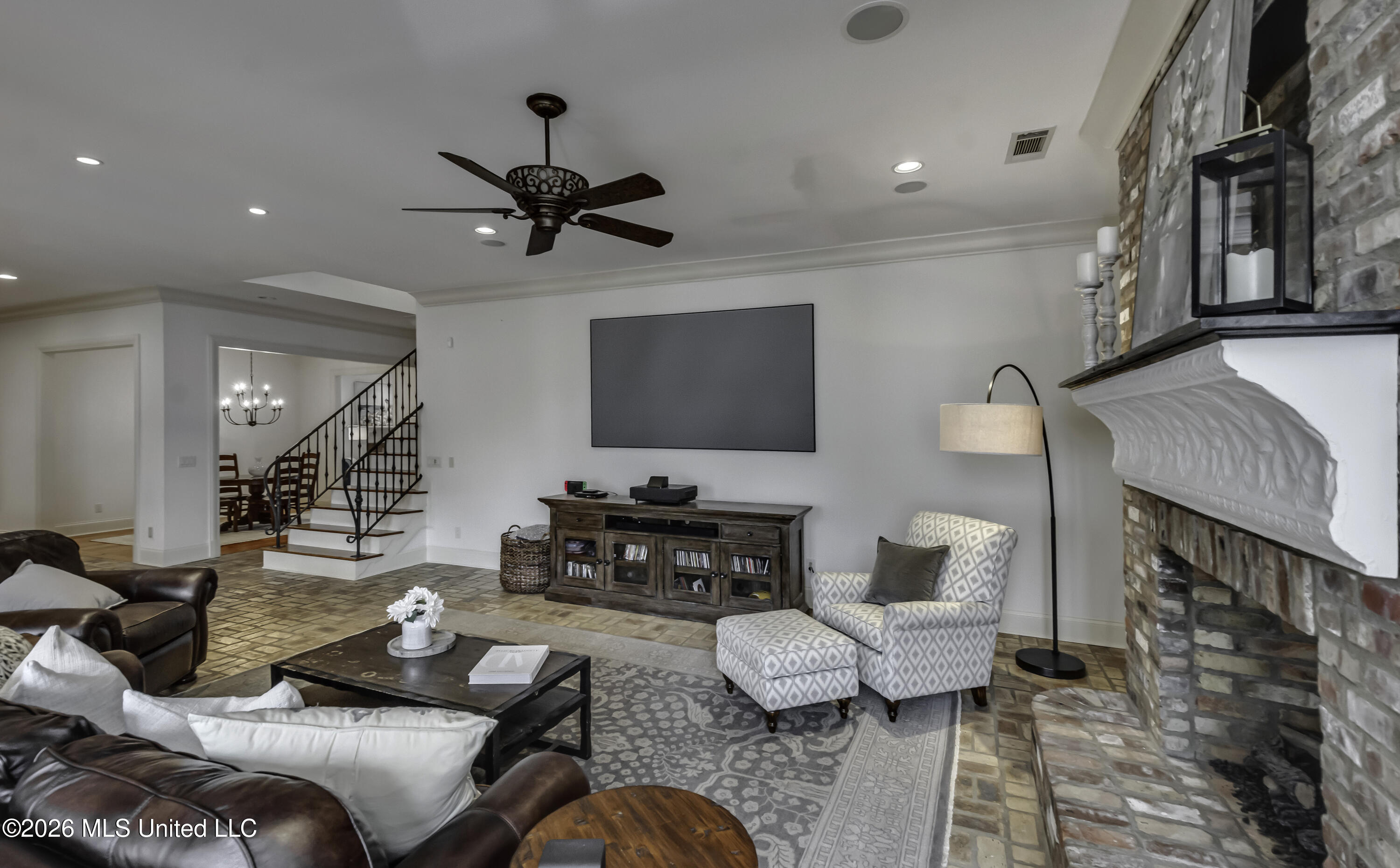 100 Arbor Landing Property Photo 75