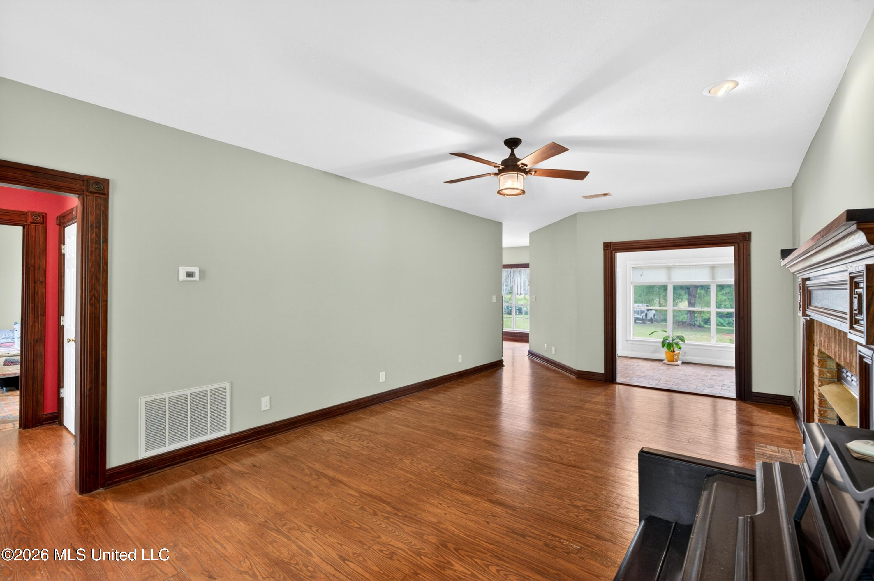 11493 White Star Road Property Photo 8