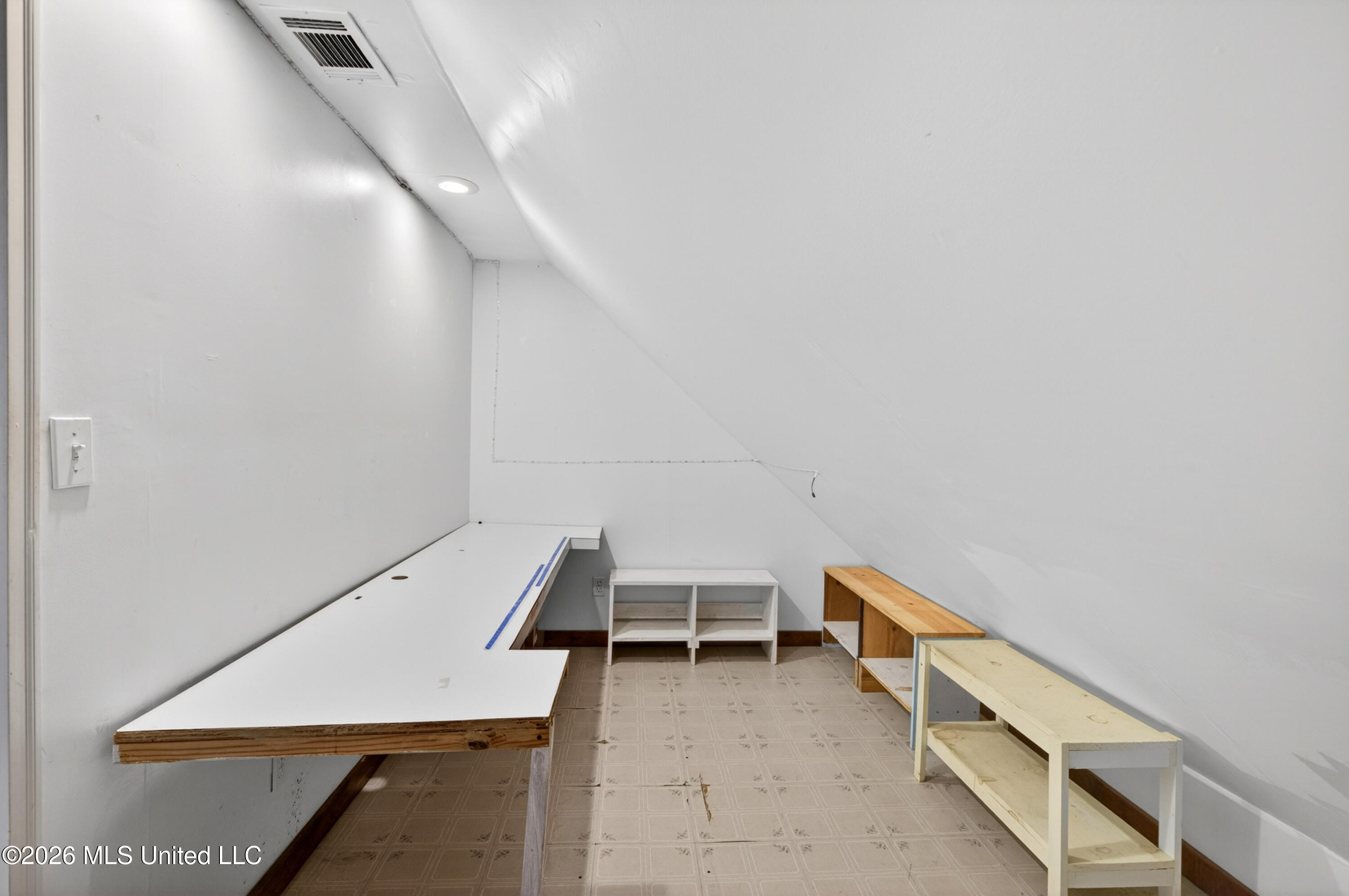 11493 White Star Road Property Photo 35