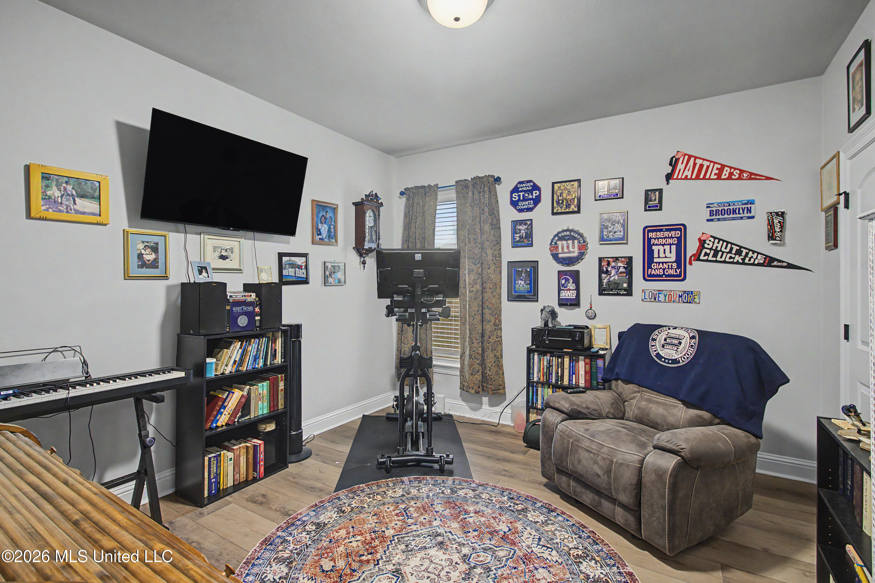 10140 Patrick Drive Property Photo 12