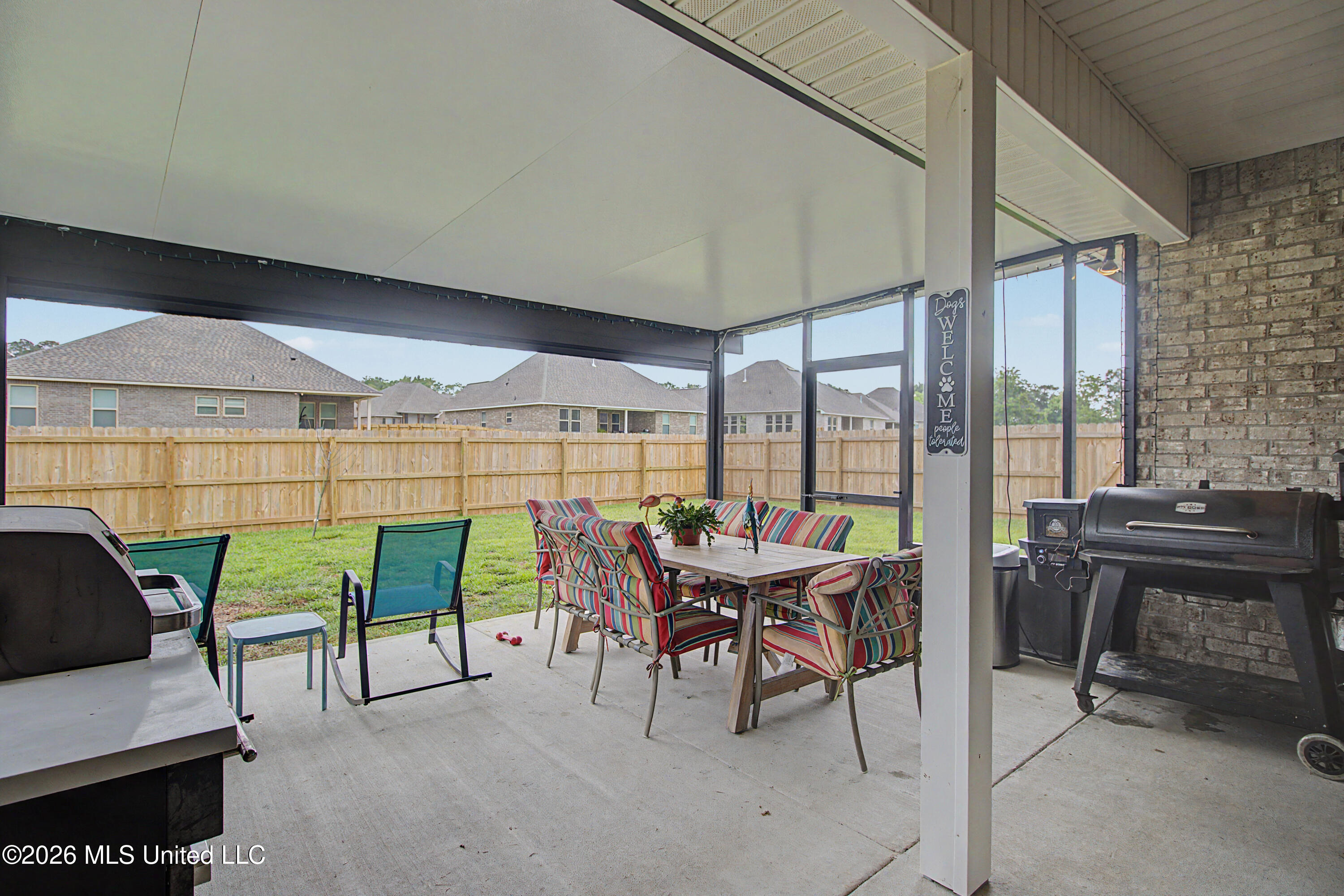 10140 Patrick Drive Property Photo 18