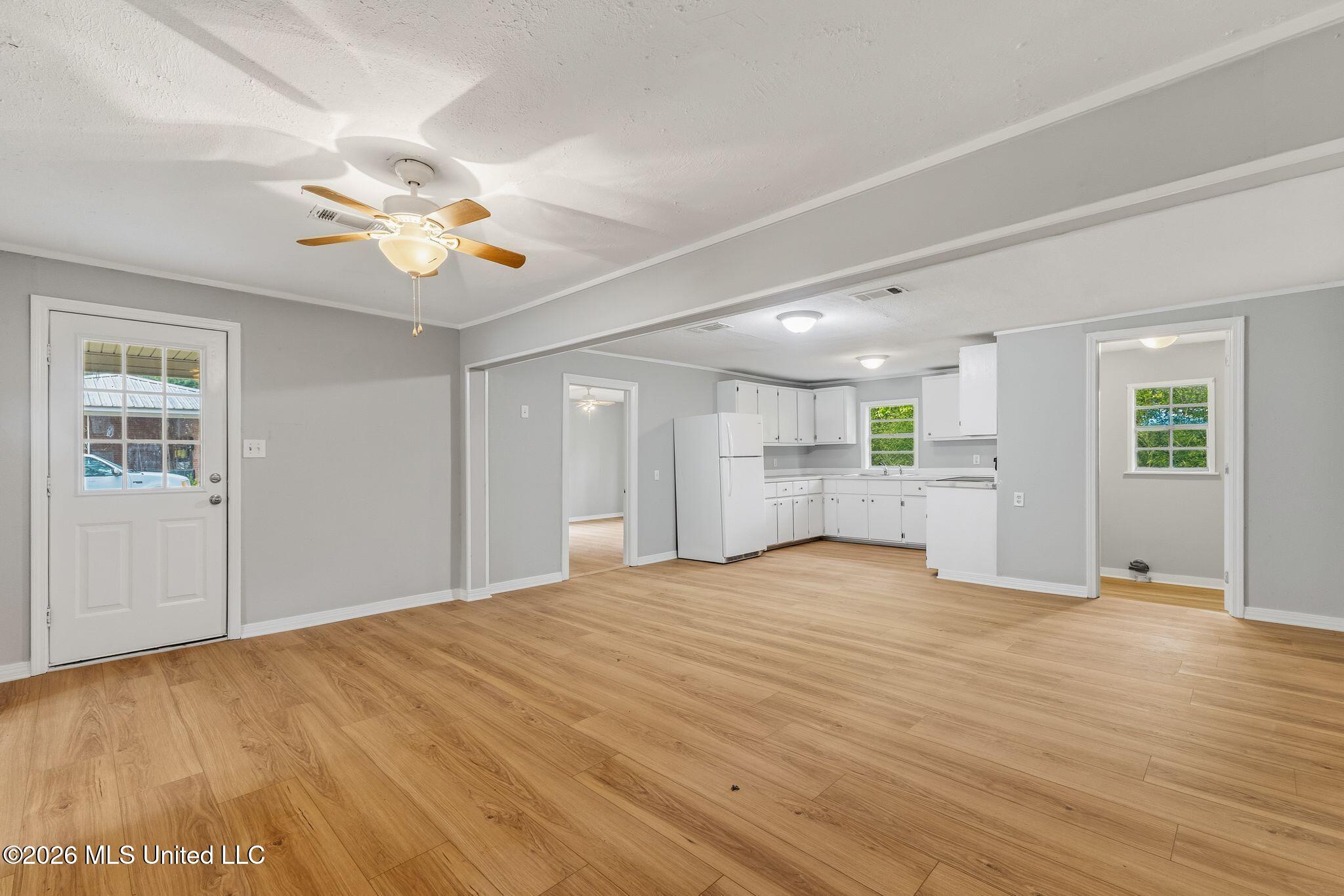 1430 Hendricks Street Property Photo 10