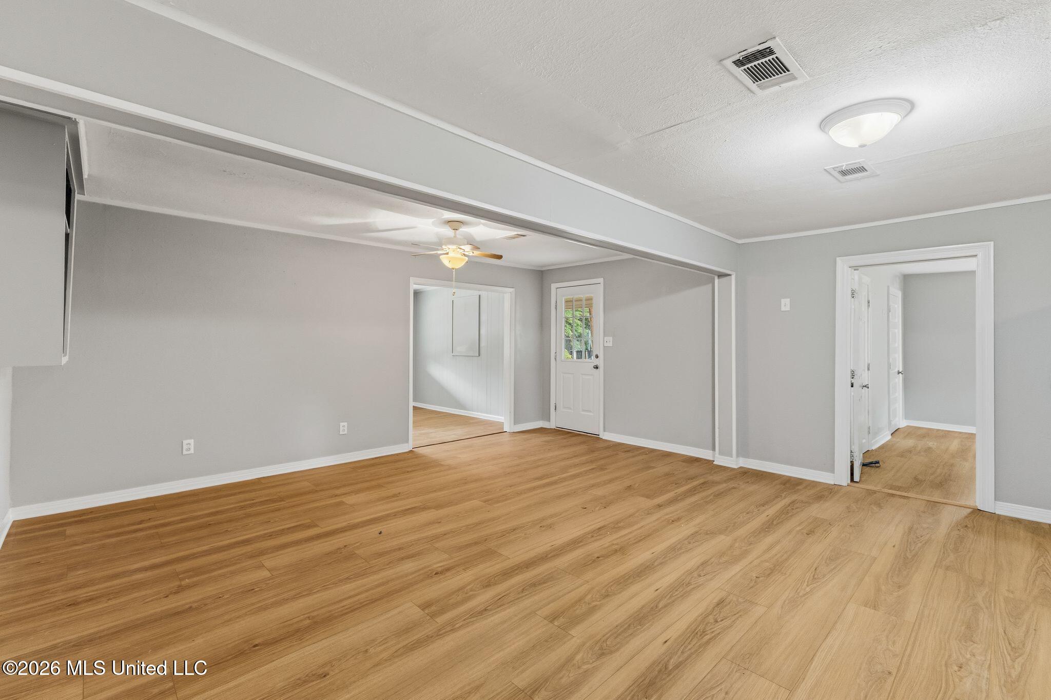 1430 Hendricks Street Property Photo 11
