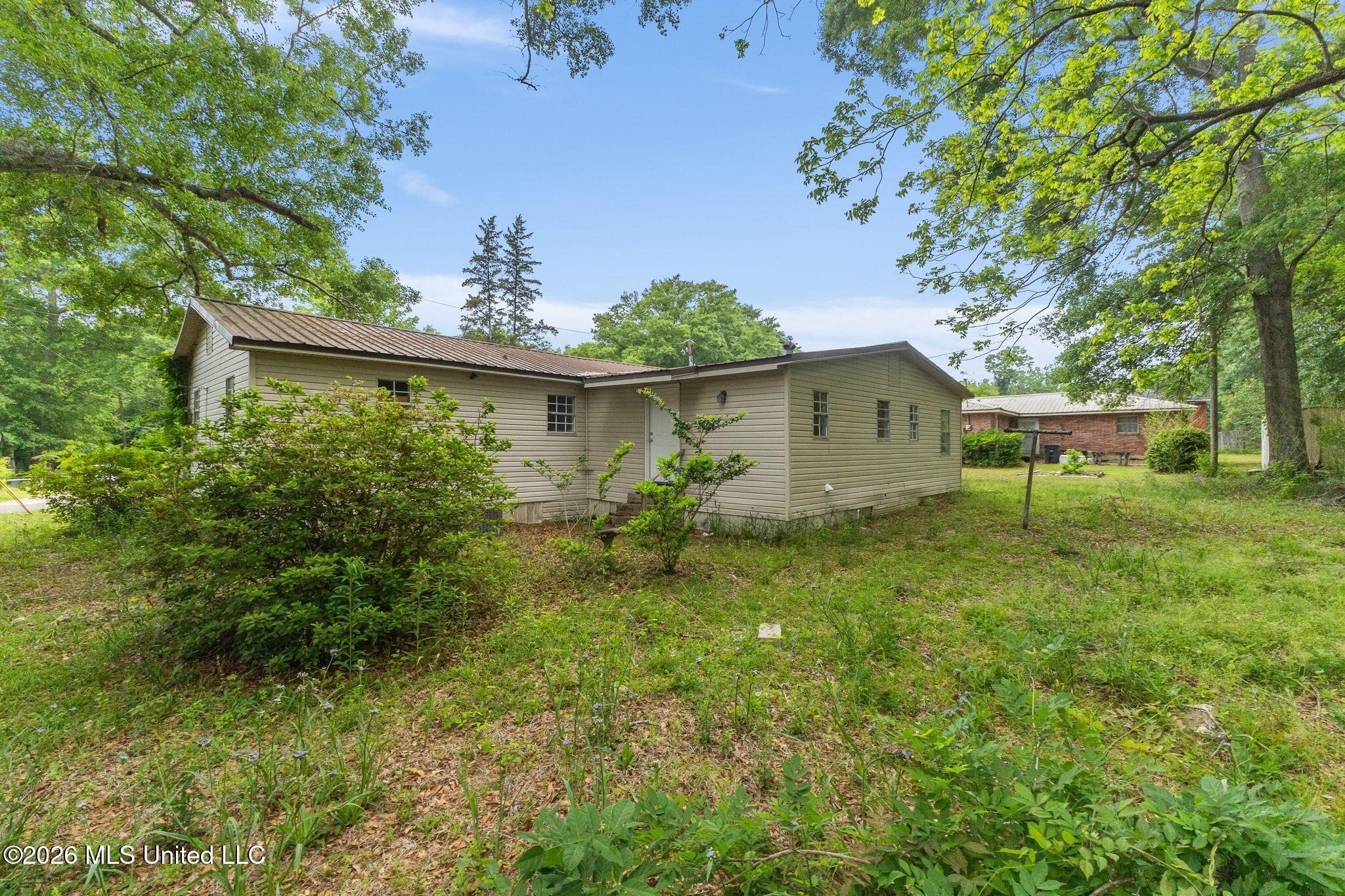 1430 Hendricks Street Property Photo 28