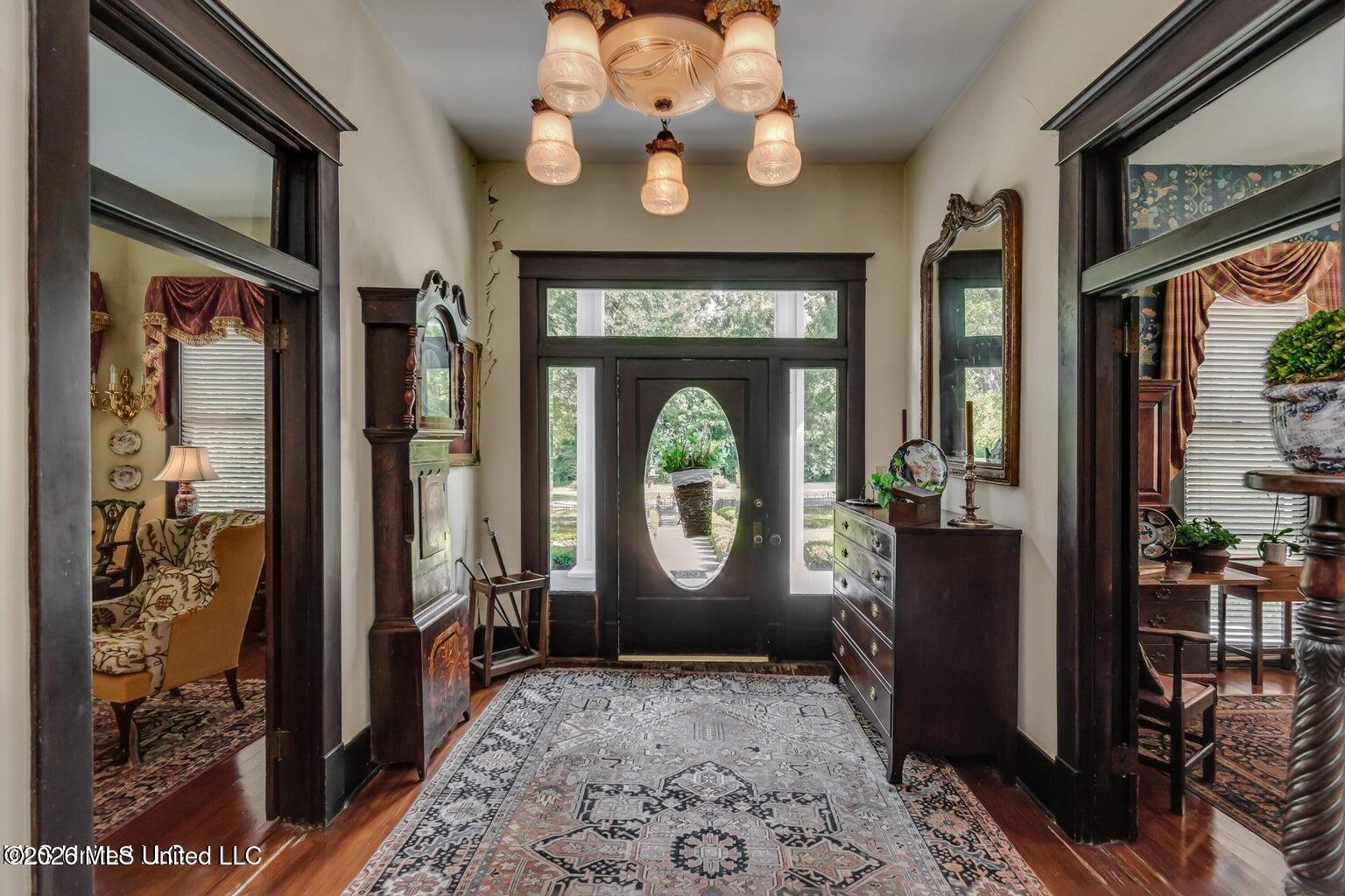 115 Railroad Avenue Property Photo 7