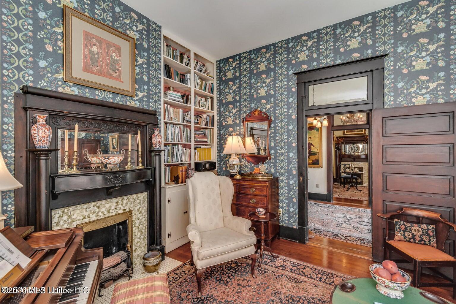 115 Railroad Avenue Property Photo 11