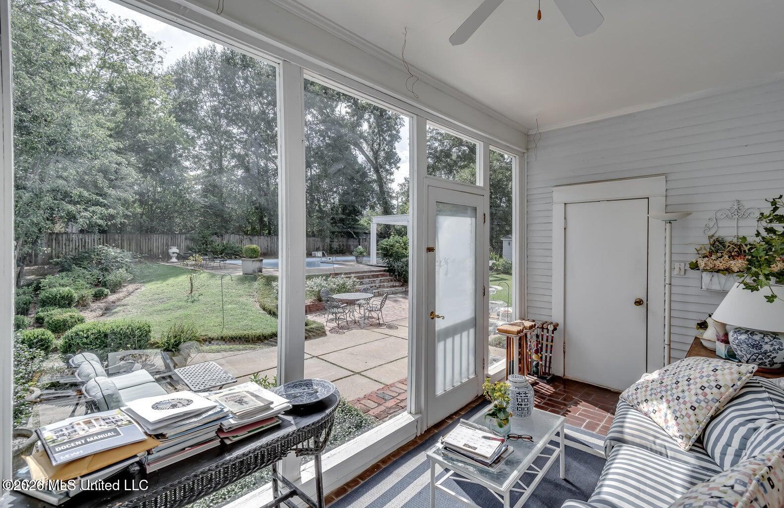115 Railroad Avenue Property Photo 12